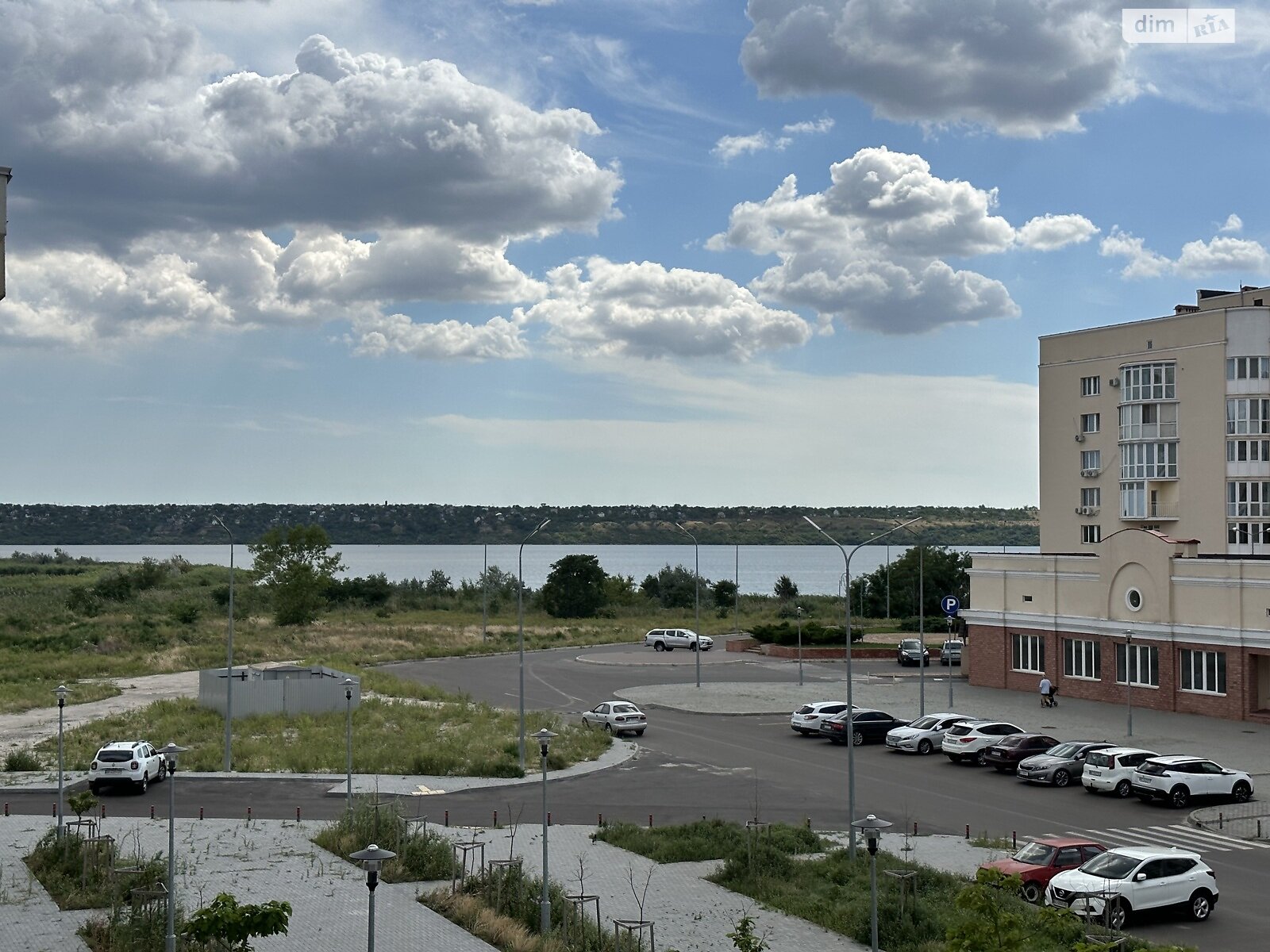 Продаж трикімнатної квартири в Миколаєві, на вул. Лазурна 9, район Намив фото 1 Продаж трикімнатної квартири в Миколаєві, на вул. Лазурна 9, район Намив фото 1