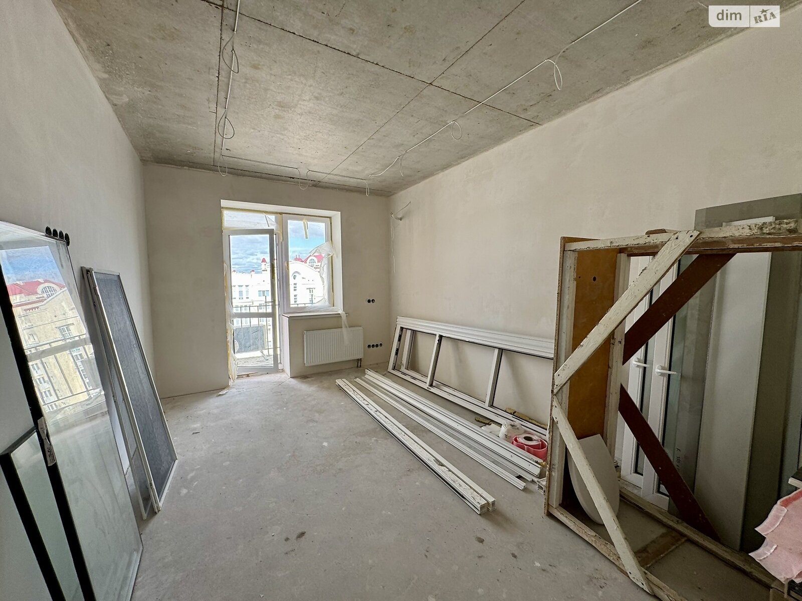 Продаж трикімнатної квартири в Миколаєві, на вул. Лазурна 9 корпус 21, район Намив фото 1