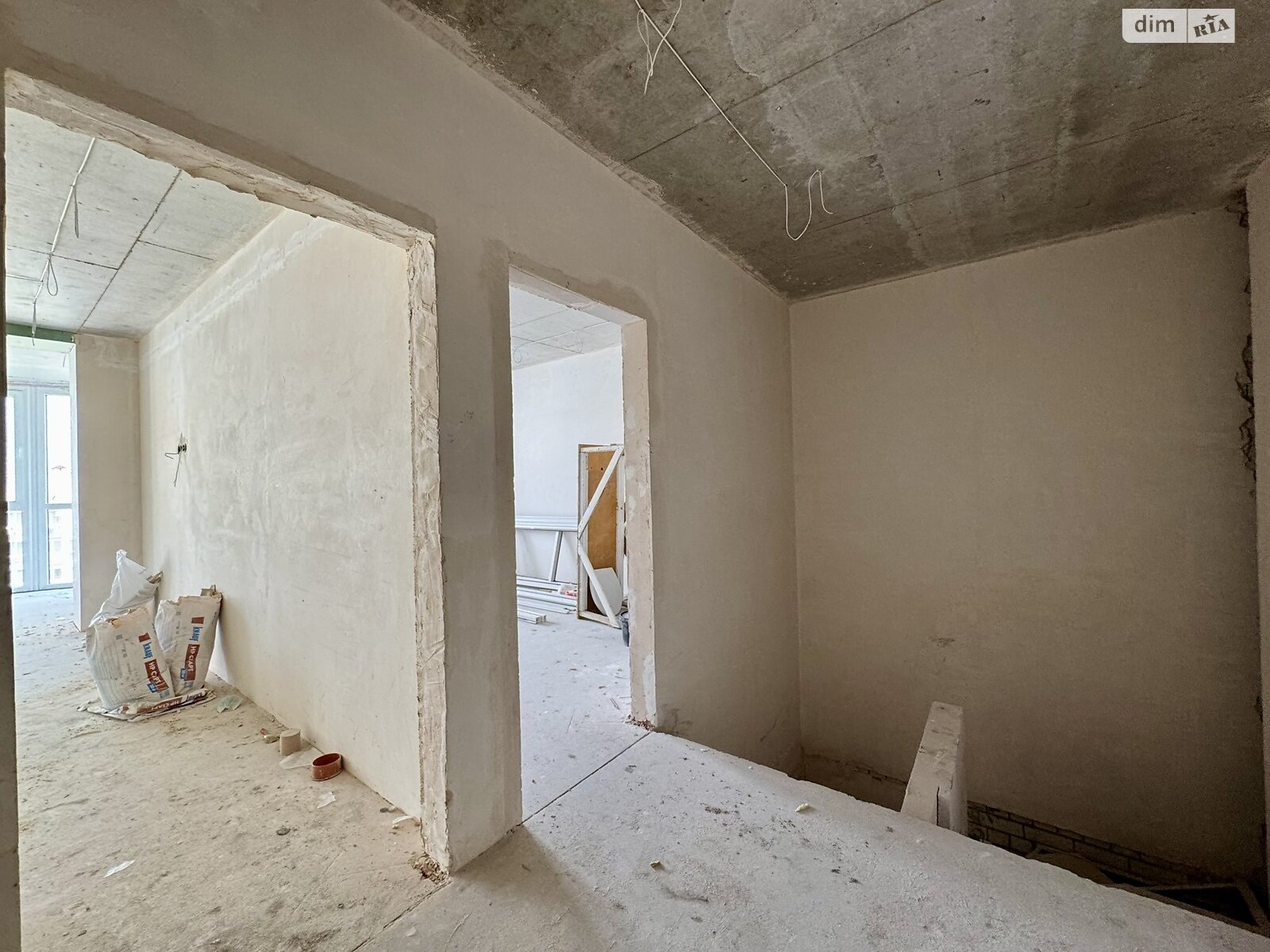 Продаж трикімнатної квартири в Миколаєві, на вул. Лазурна 9 корпус 21, район Намив фото 1