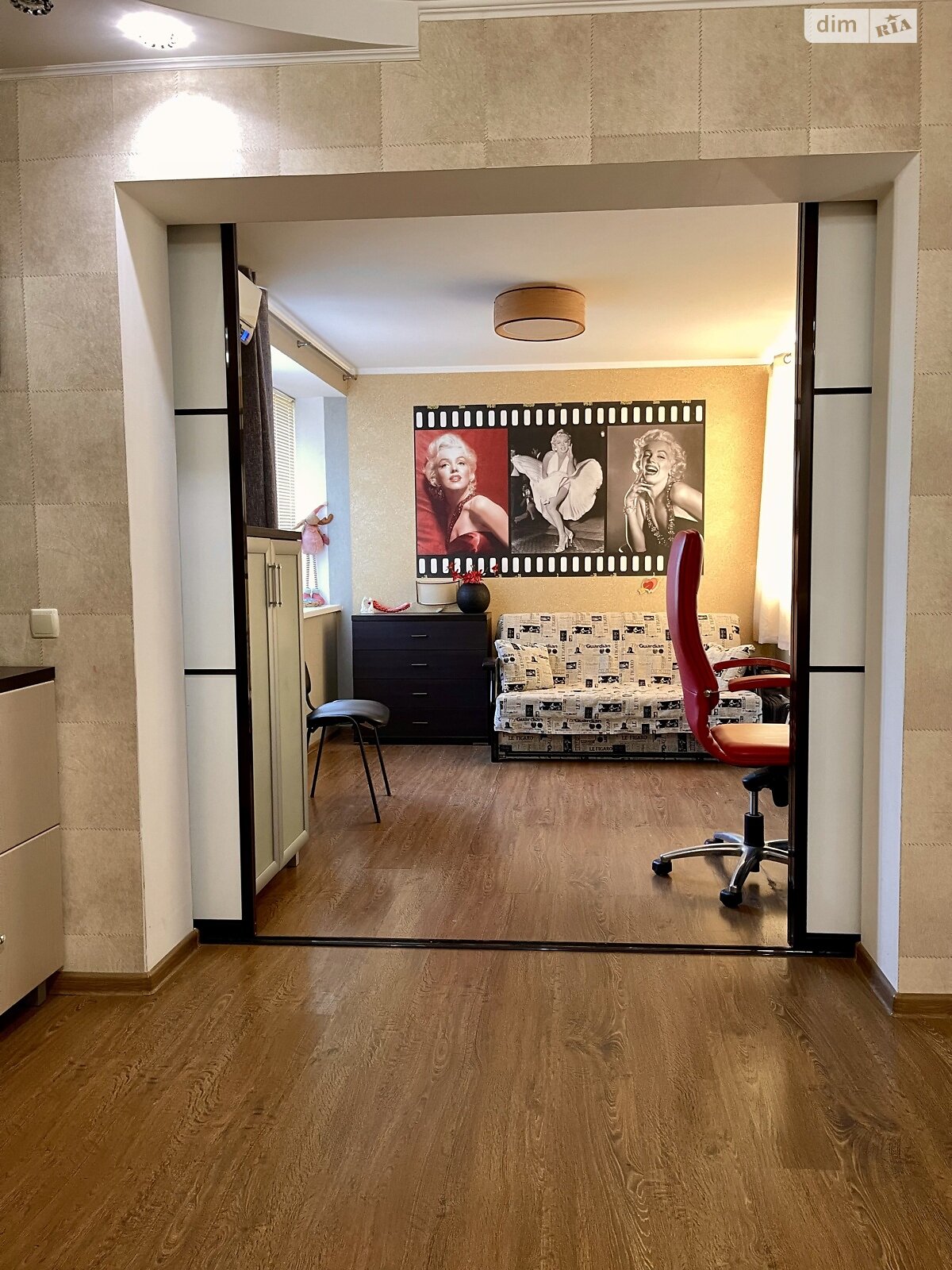 Продаж двокімнатної квартири в Миколаєві, на вул. Лазурна, район Намив фото 1