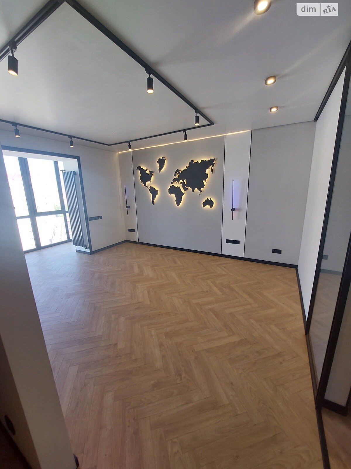 Продажа двухкомнатной квартиры в Николаеве, на ул. Лазурная 9 корпус 21, район Намыв фото 1