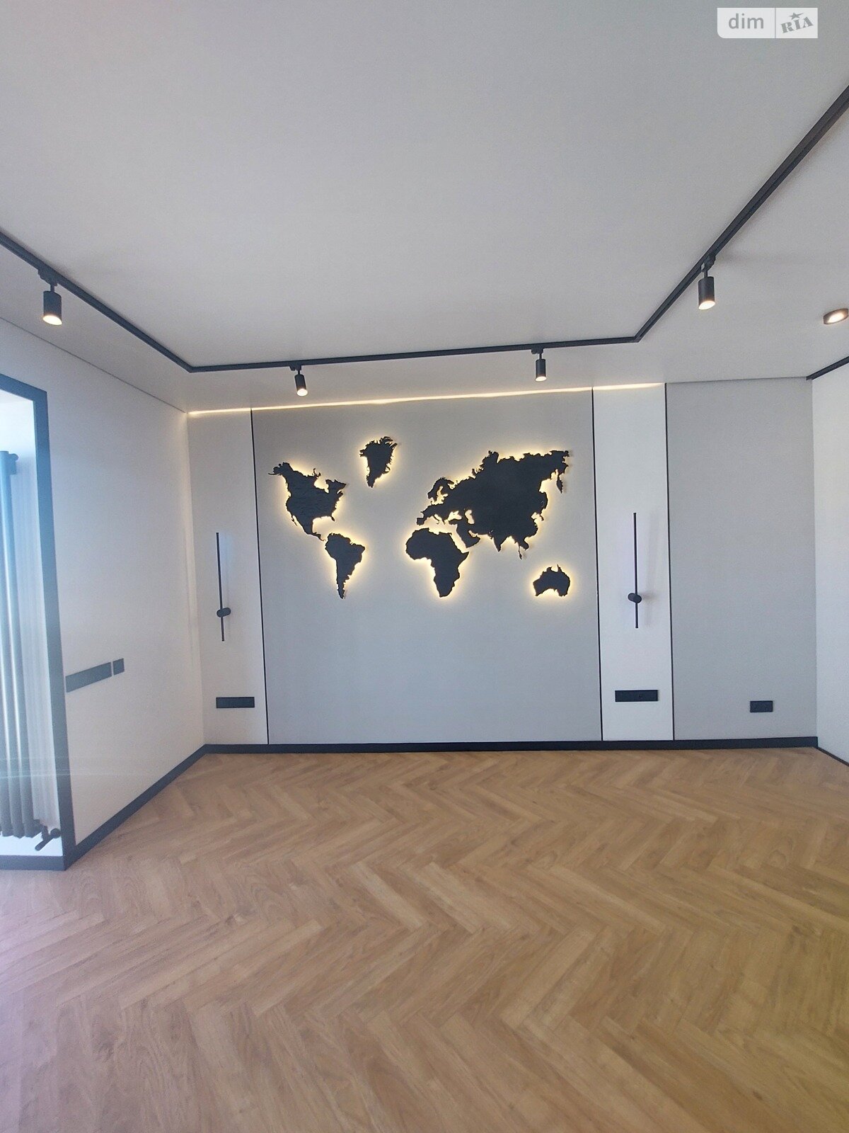 Продажа двухкомнатной квартиры в Николаеве, на ул. Лазурная 9 корпус 21, район Намыв фото 1