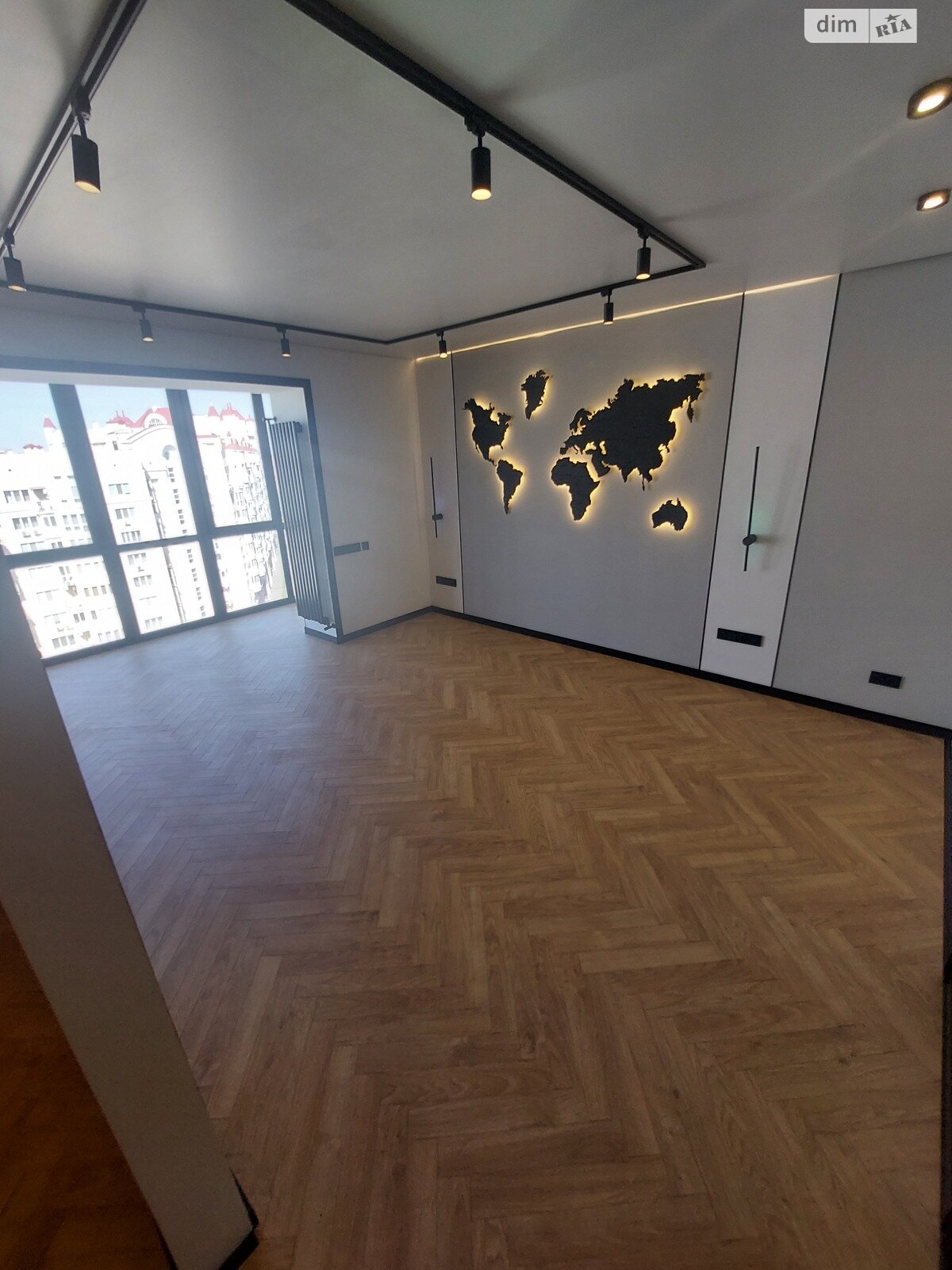 Продажа двухкомнатной квартиры в Николаеве, на ул. Лазурная 9 корпус 21, район Намыв фото 1