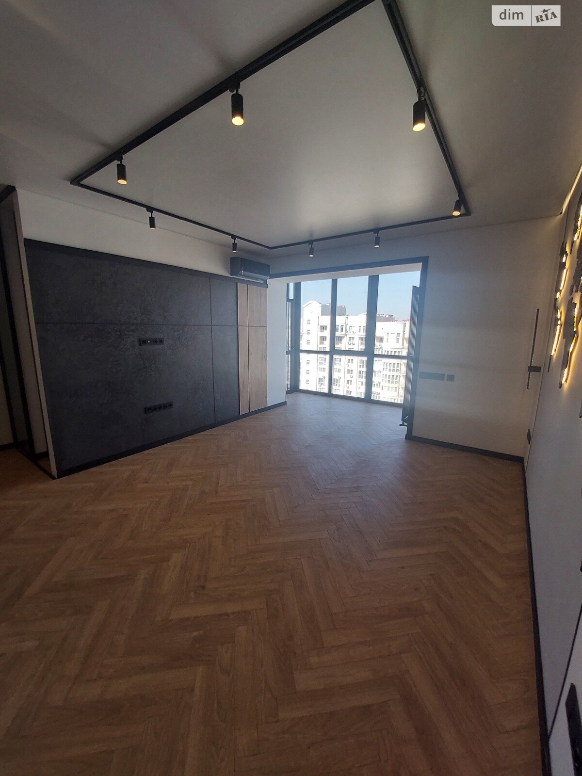 Продажа двухкомнатной квартиры в Николаеве, на ул. Лазурная 9 корпус 21, район Намыв фото 1