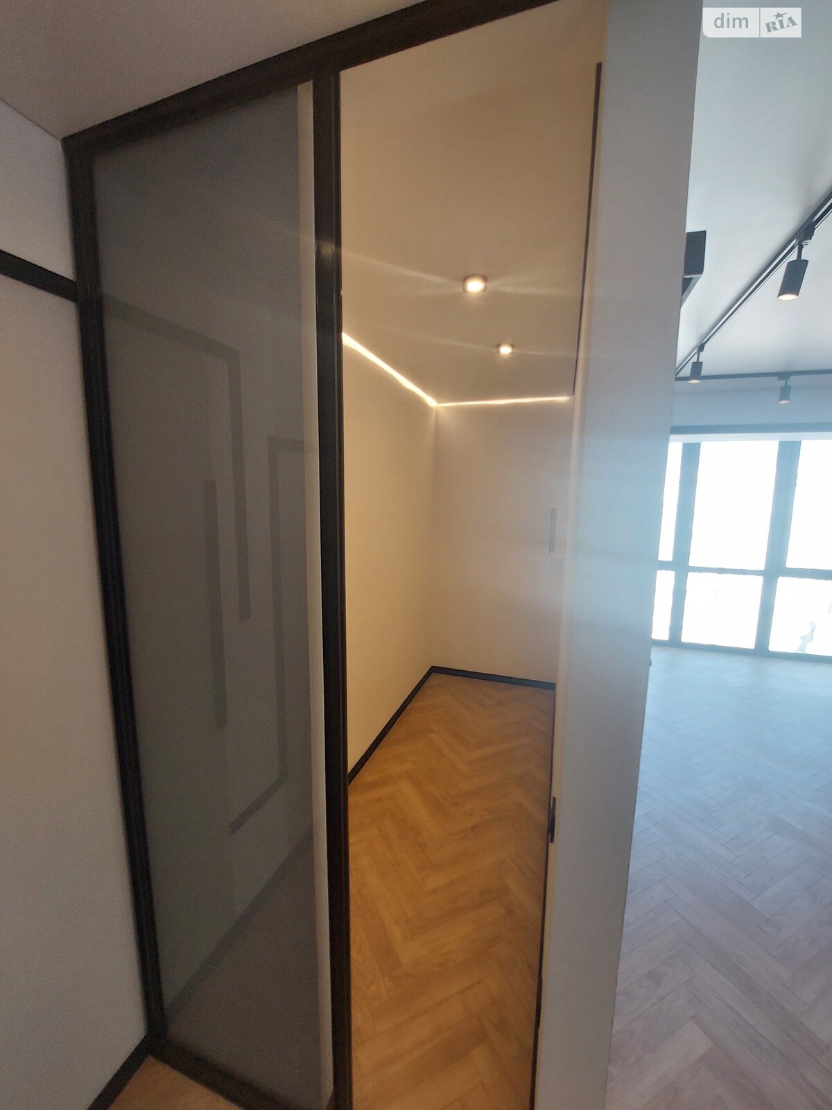 Продажа двухкомнатной квартиры в Николаеве, на ул. Лазурная 9 корпус 21, район Намыв фото 1