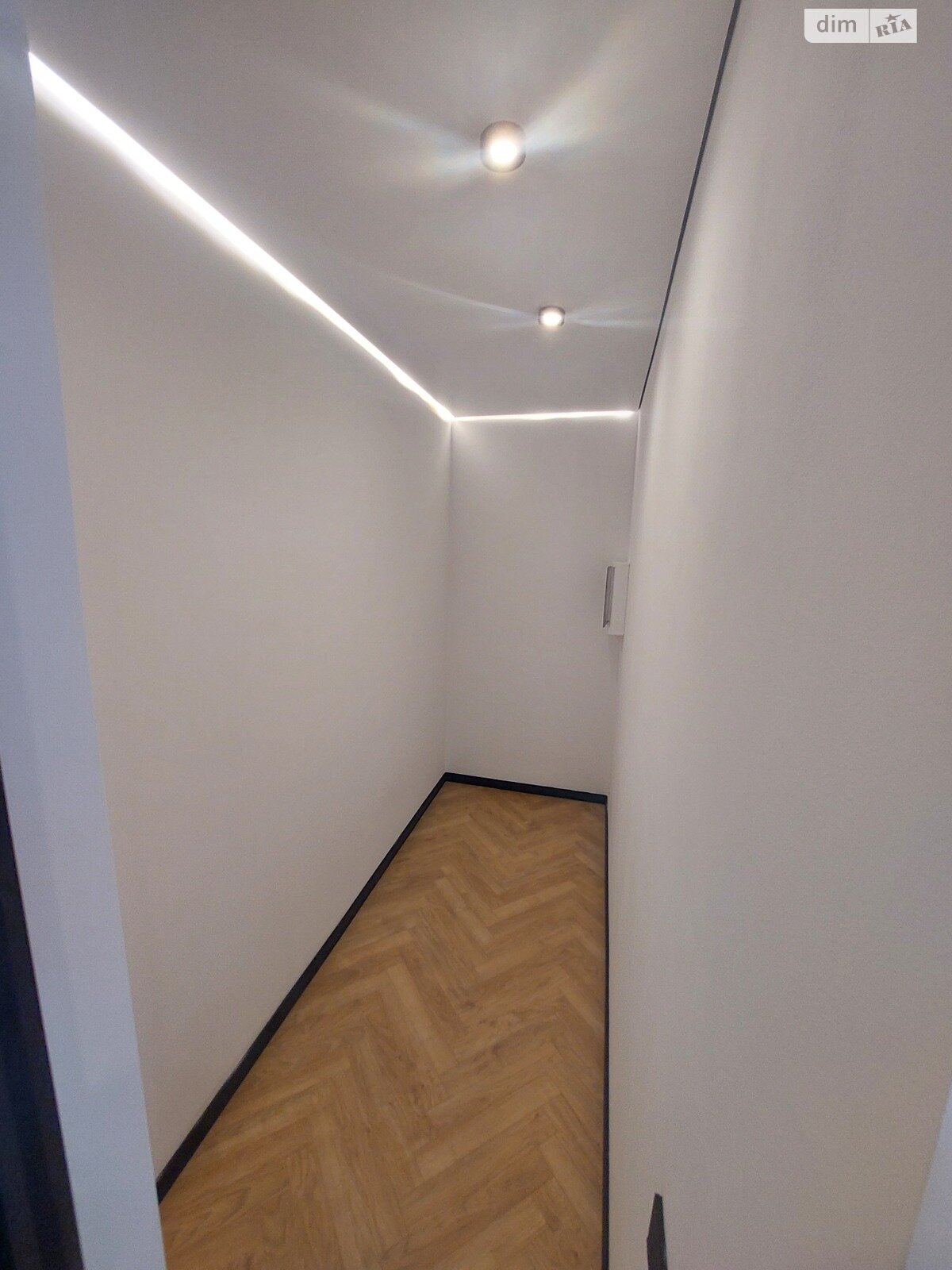 Продажа двухкомнатной квартиры в Николаеве, на ул. Лазурная 9 корпус 21, район Намыв фото 1