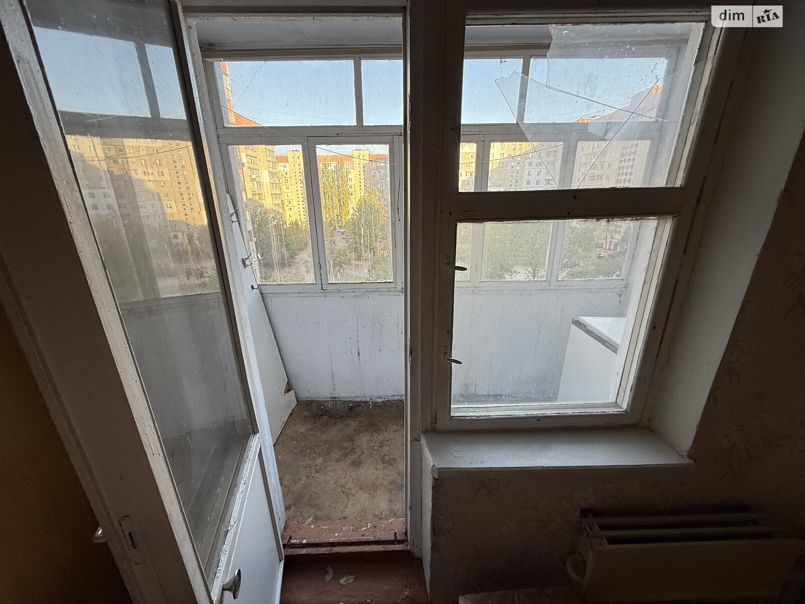 Продаж трикімнатної квартири в Миколаєві, на вул. Лазурна 36Б, район Намив фото 1