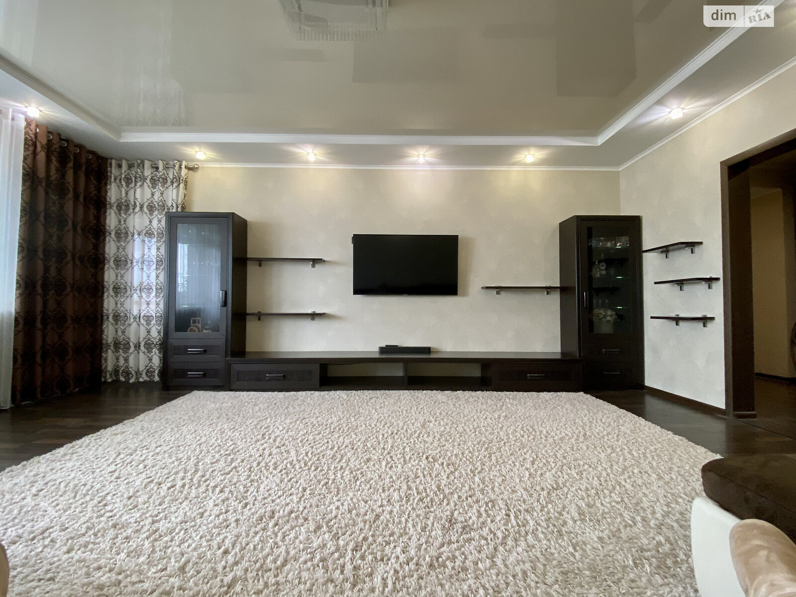 Продажа трехкомнатной квартиры в Николаеве, на ул. Лазурная, район Намыв фото 1