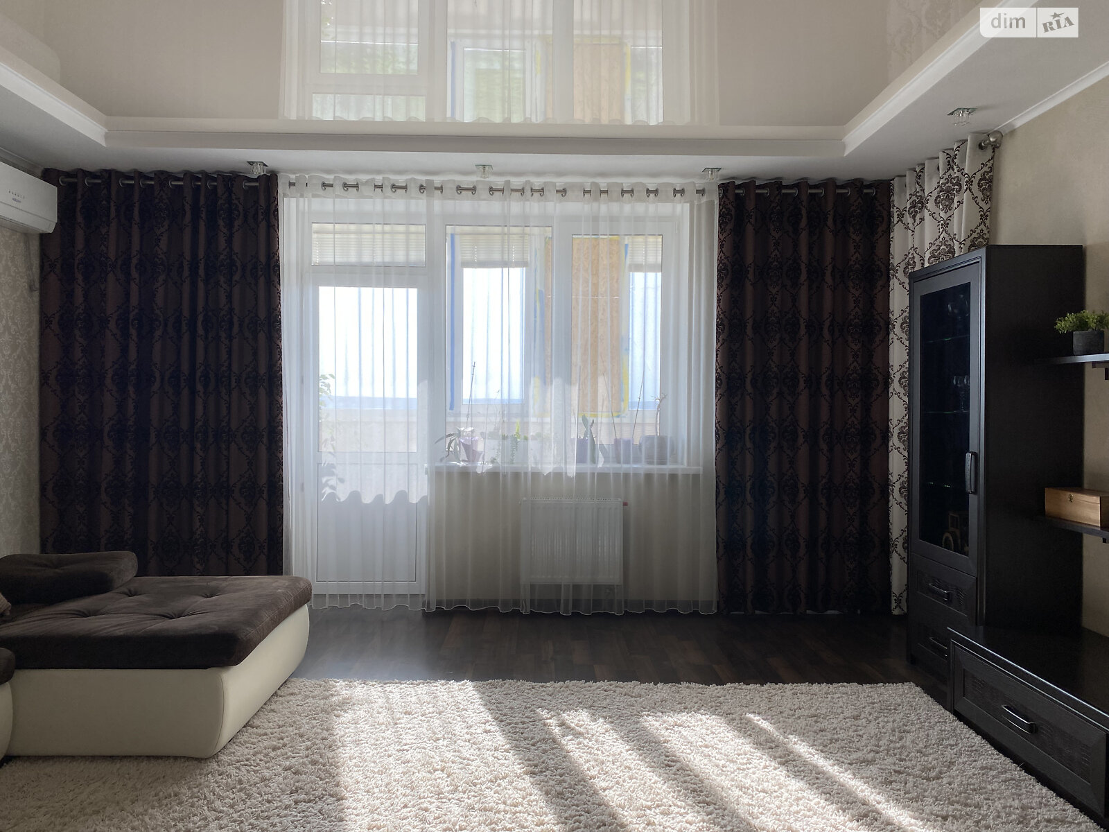 Продажа трехкомнатной квартиры в Николаеве, на ул. Лазурная, район Намыв фото 1