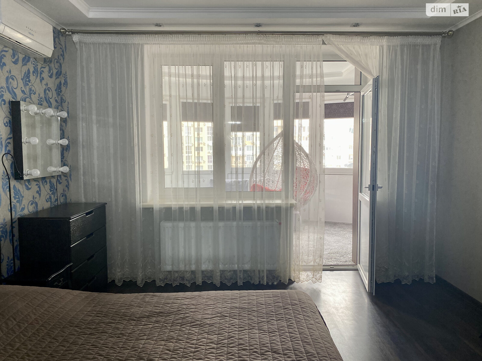 Продажа трехкомнатной квартиры в Николаеве, на ул. Лазурная, район Намыв фото 1