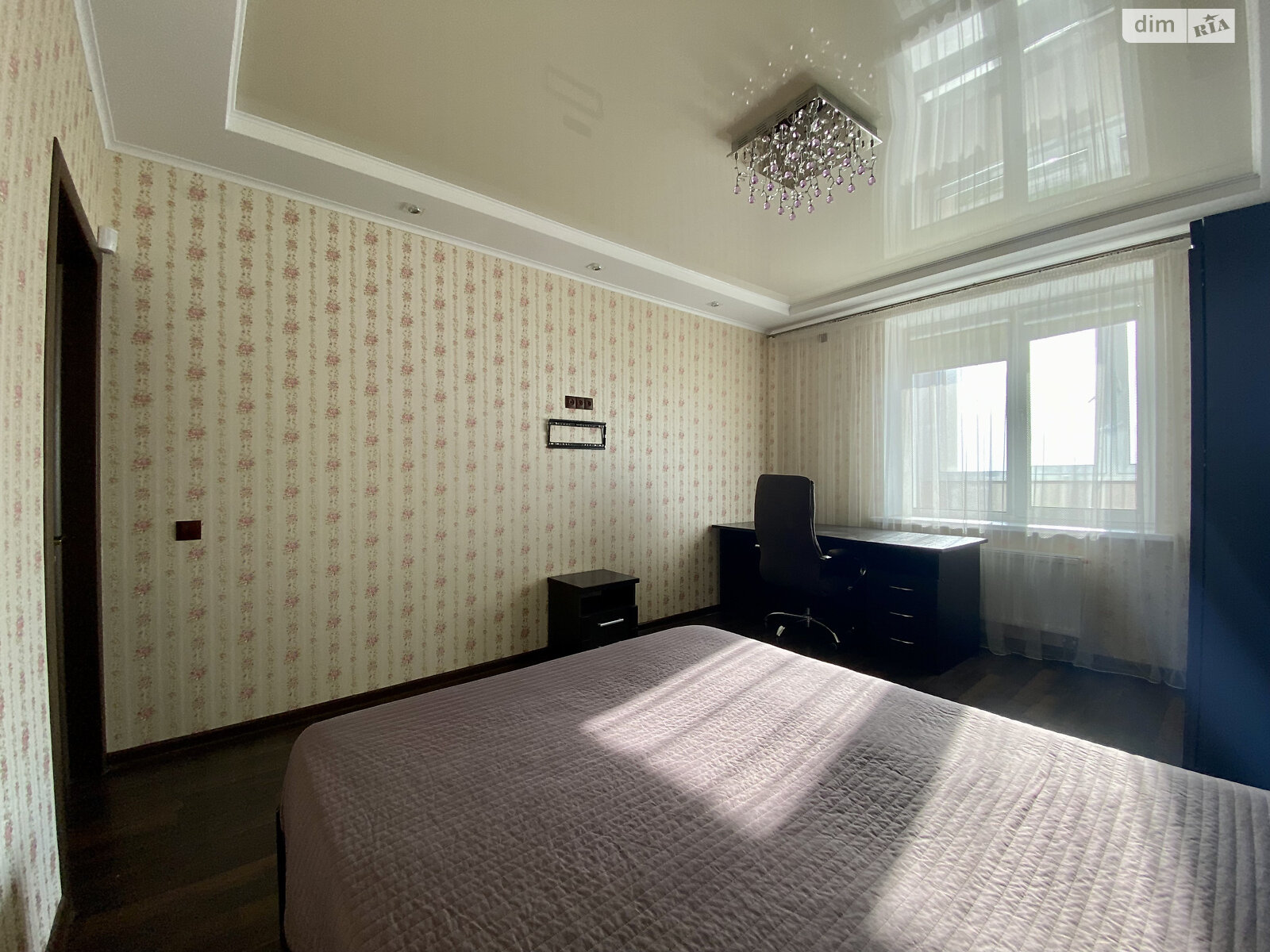 Продажа трехкомнатной квартиры в Николаеве, на ул. Лазурная, район Намыв фото 1