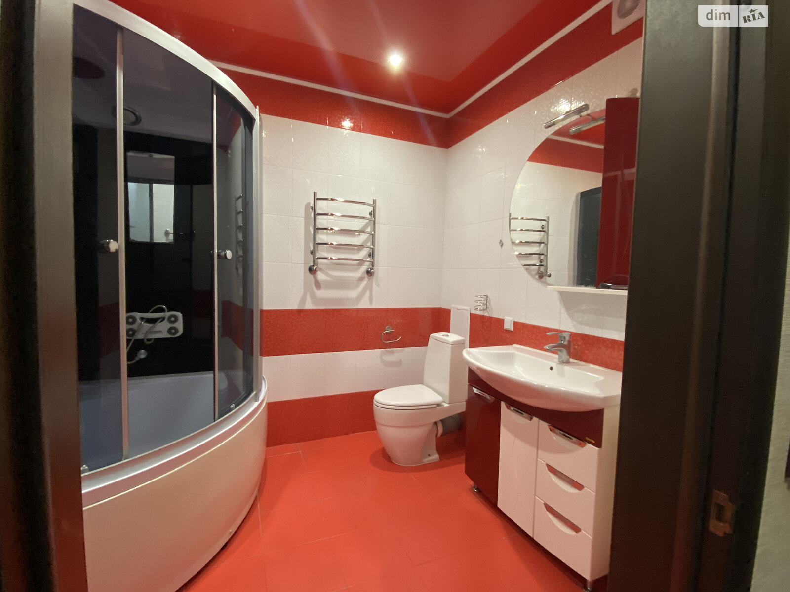 Продажа трехкомнатной квартиры в Николаеве, на ул. Лазурная, район Намыв фото 1