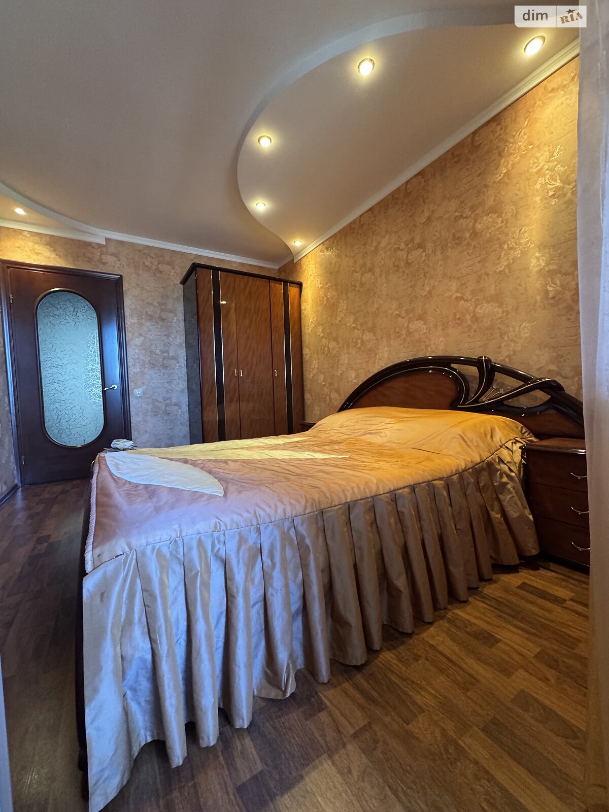 Продаж трикімнатної квартири в Миколаєві, на вул. Озерна 13А, район Намив фото 1