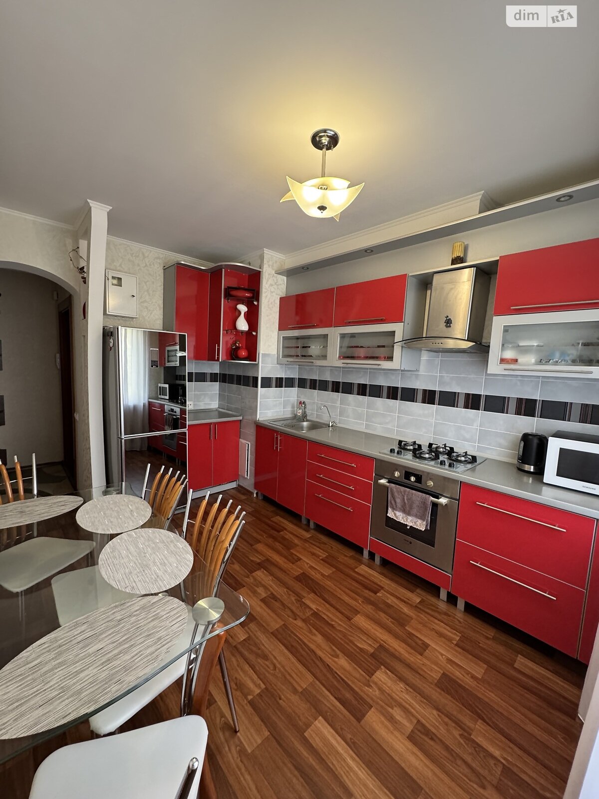 Продаж трикімнатної квартири в Миколаєві, на вул. Озерна 13А, район Намив фото 1