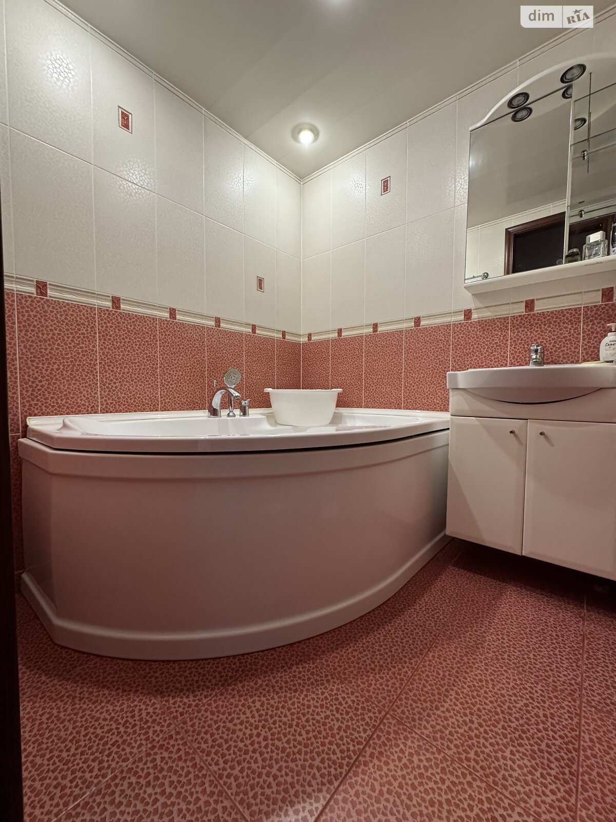 Продаж трикімнатної квартири в Миколаєві, на вул. Озерна 13А, район Намив фото 1