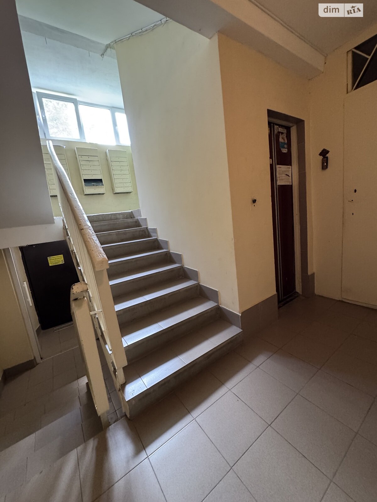 Продаж трикімнатної квартири в Миколаєві, на вул. Озерна 13А, район Намив фото 1