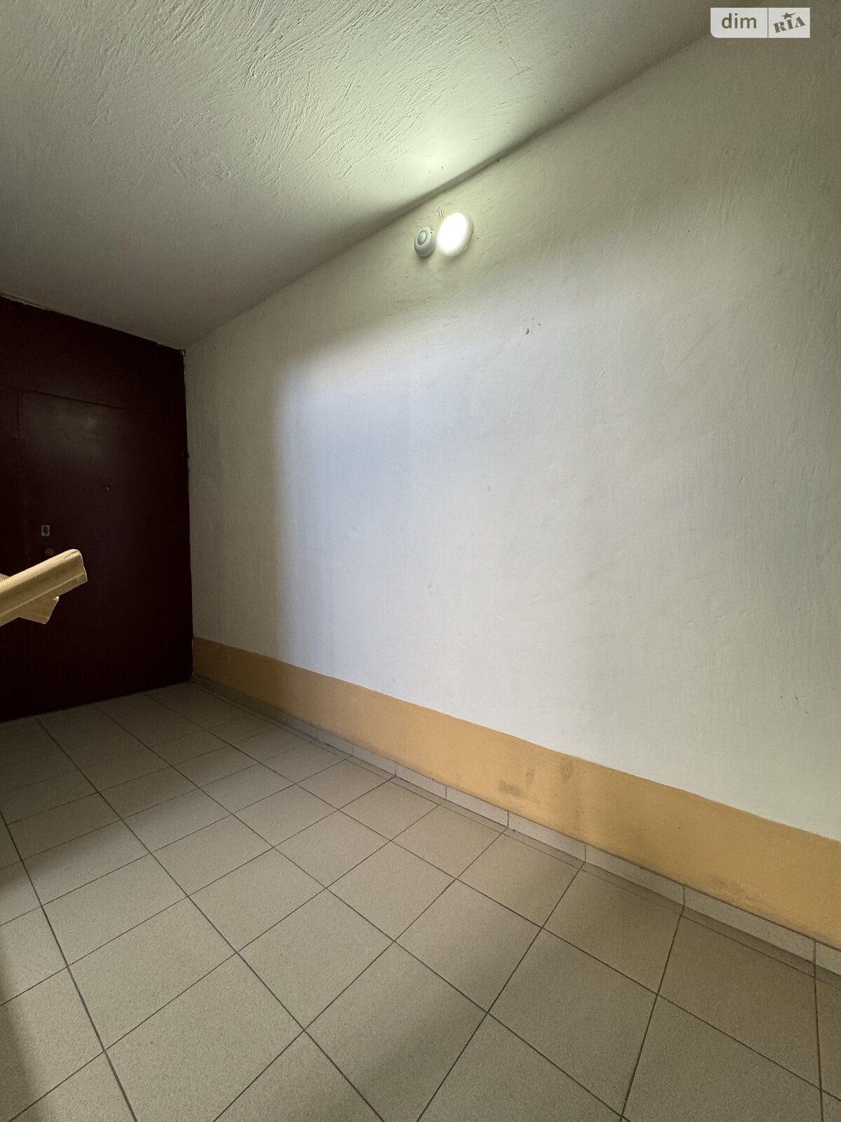 Продаж трикімнатної квартири в Миколаєві, на вул. Озерна 13А, район Намив фото 1