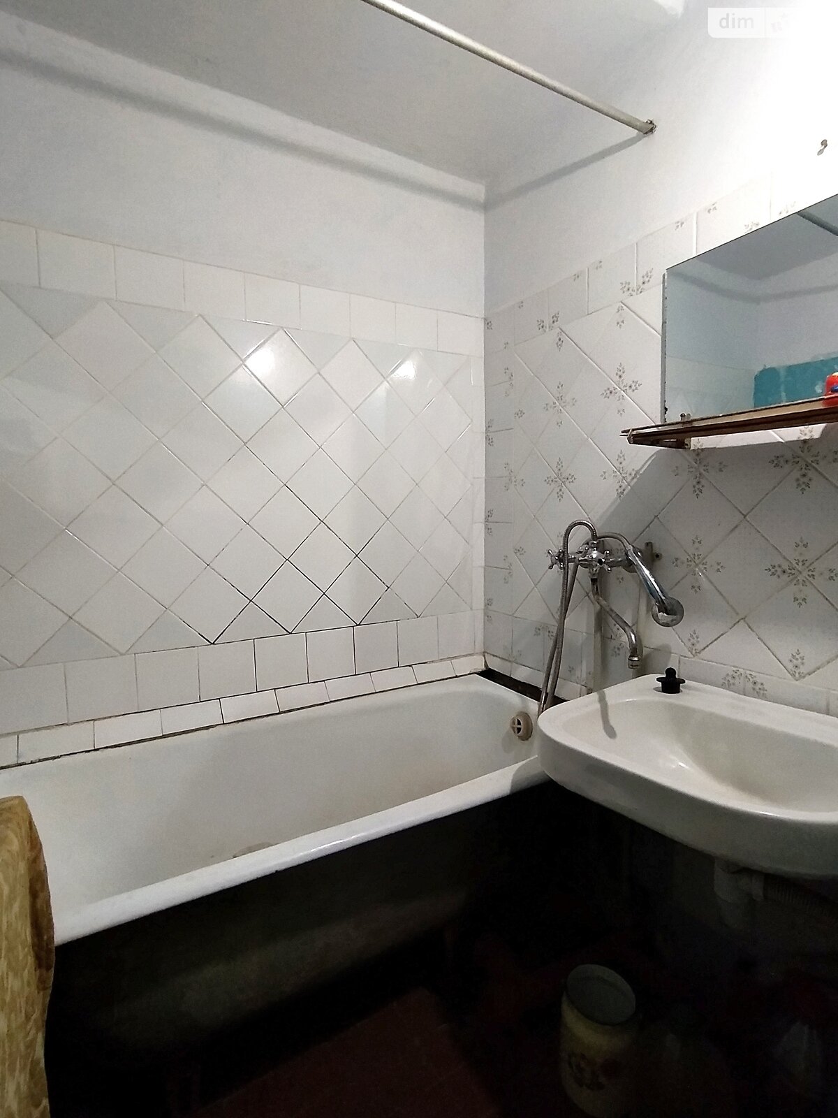 Продаж трикімнатної квартири в Миколаєві, на вул. Озерна, район Намив фото 1