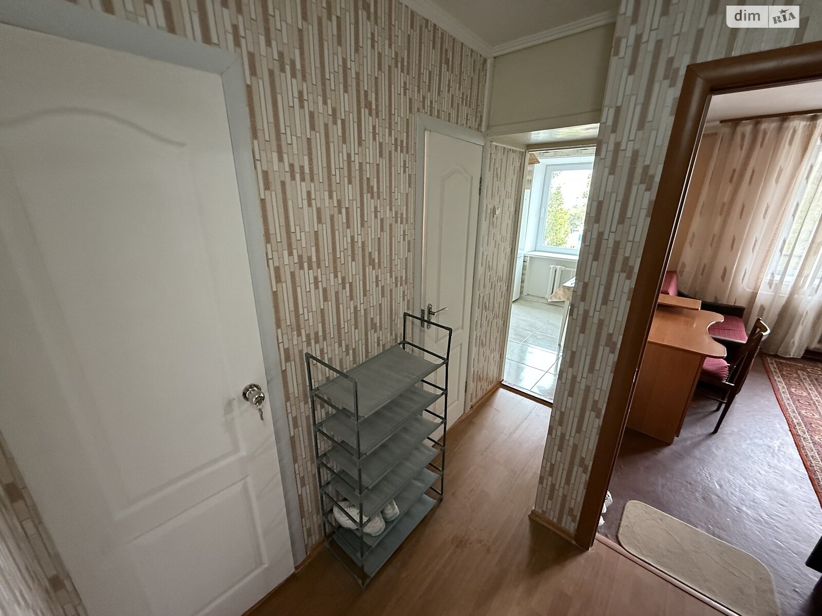 Продаж однокімнатної квартири в Миколаєві, на вул. Озерна 11, район Намив фото 1