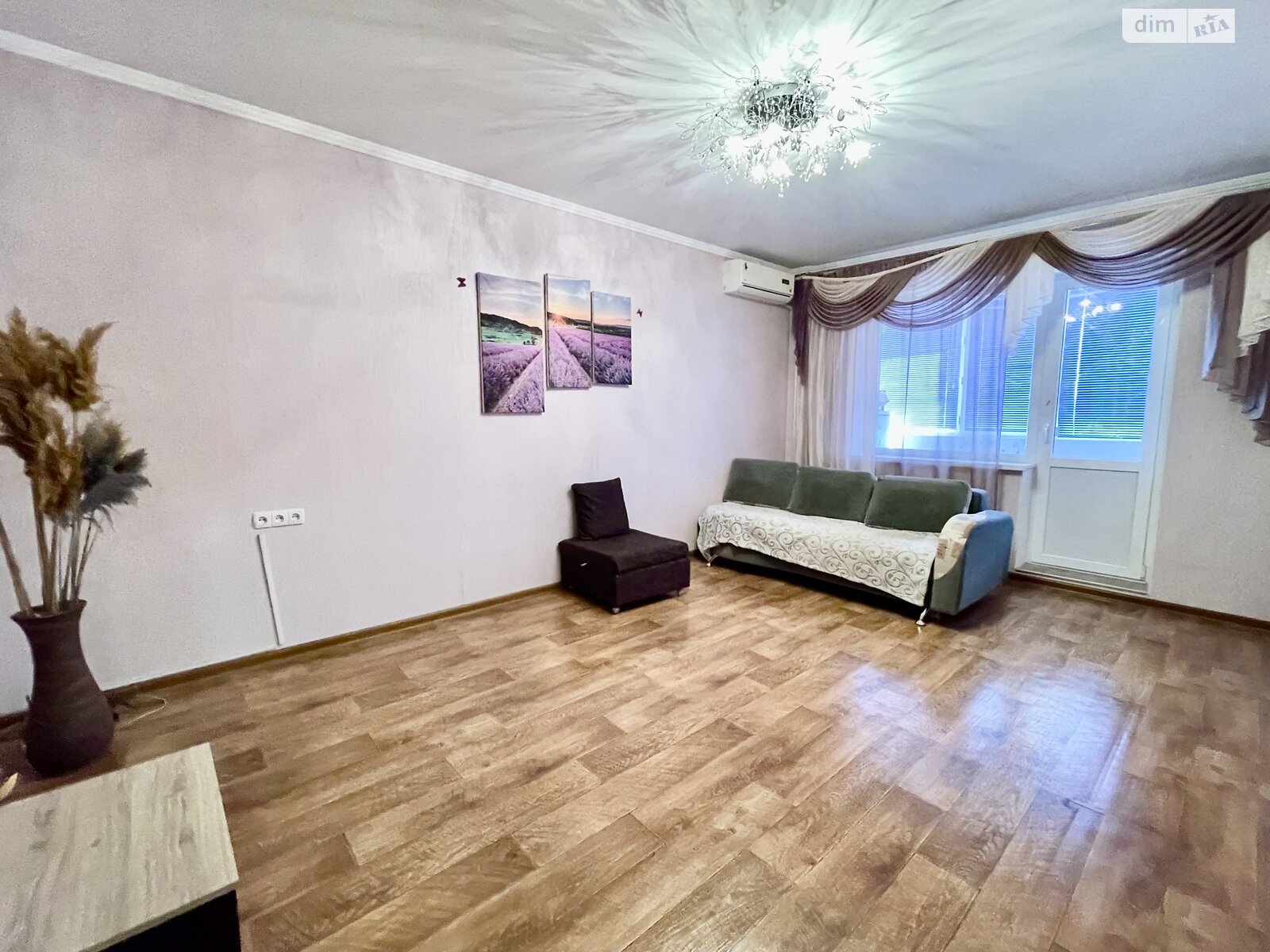 Продаж трикімнатної квартири в Миколаєві, на вул. Китобоїв, район Новий Водопій фото 1 Продаж трикімнатної квартири в Миколаєві, на вул. Китобоїв, район Новий Водопій фото 1