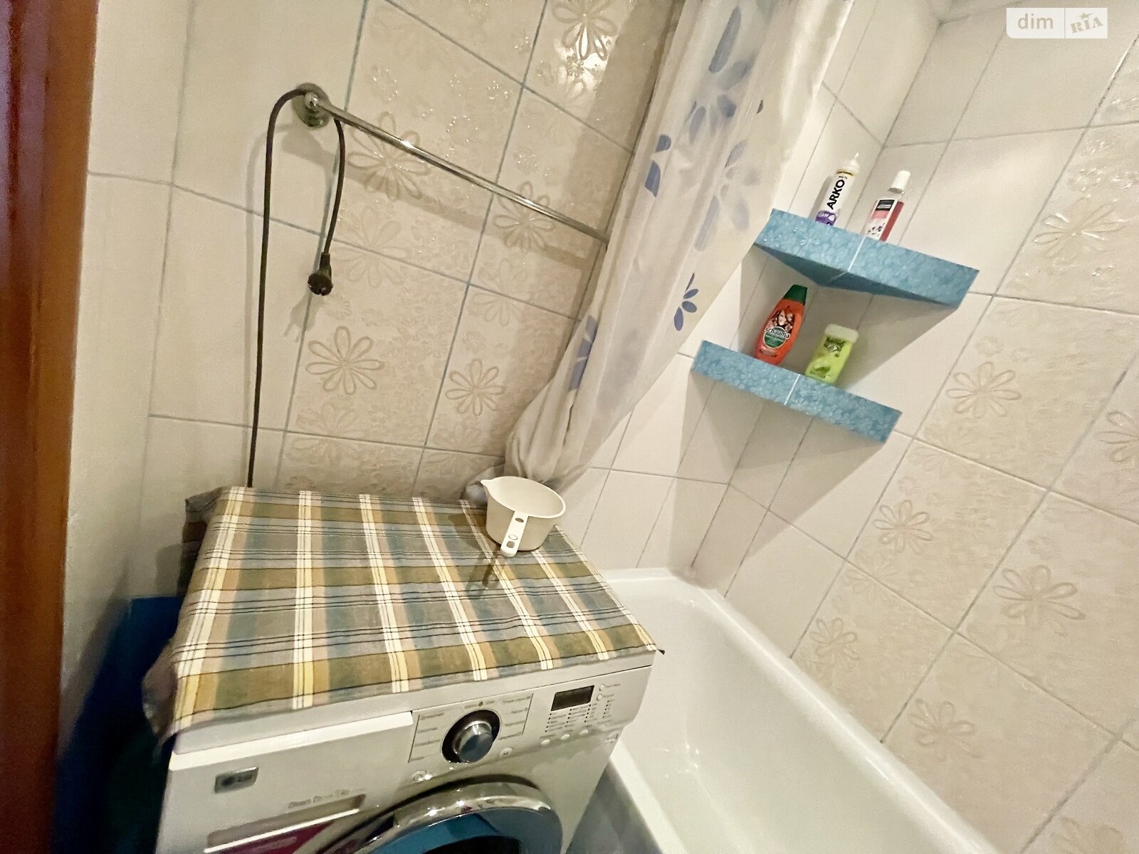 Продаж трикімнатної квартири в Миколаєві, на вул. Китобоїв, район Новий Водопій фото 1 Продаж трикімнатної квартири в Миколаєві, на вул. Китобоїв, район Новий Водопій фото 1