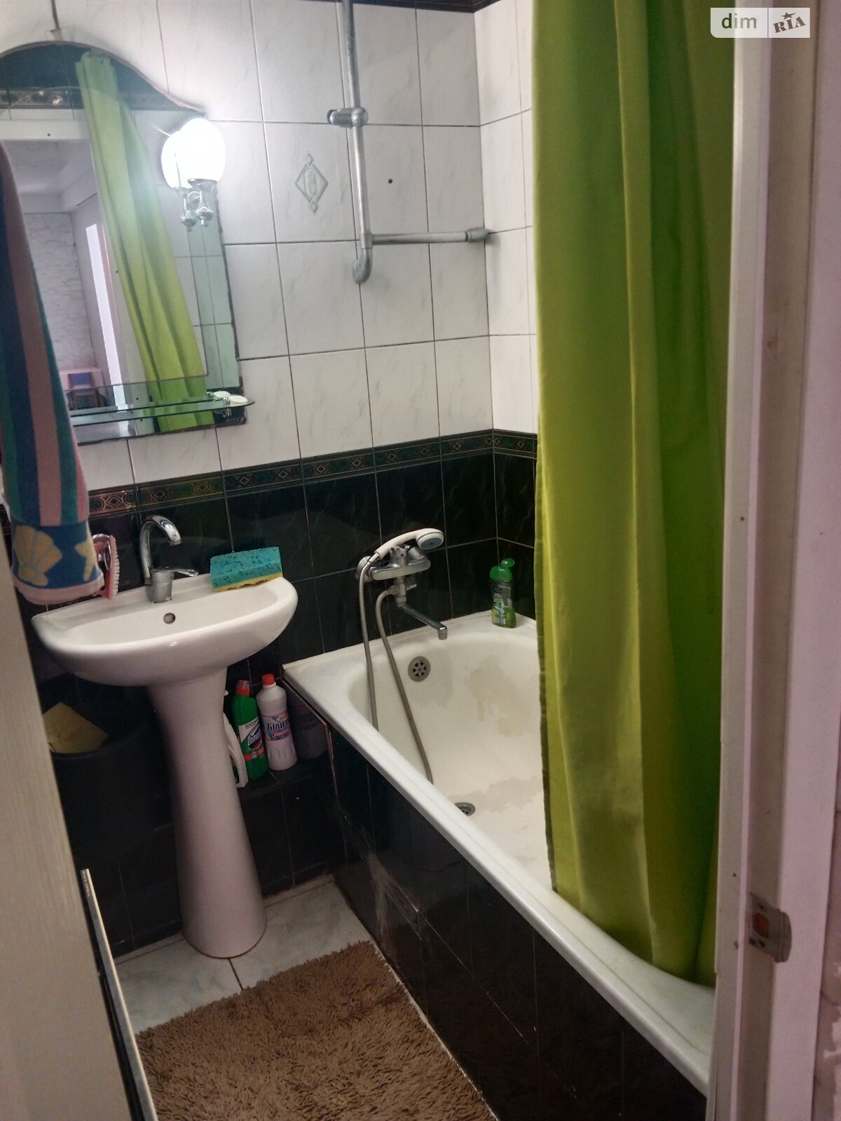 Продаж трикімнатної квартири в Миколаєві, на вул. Космонавтів, район Новий Водопій фото 1 Продаж трикімнатної квартири в Миколаєві, на вул. Космонавтів, район Новий Водопій фото 1