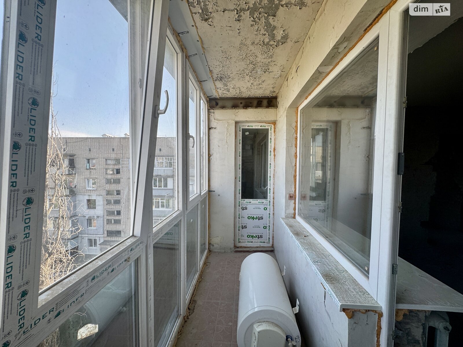 Продаж трикімнатної квартири в Миколаєві, на вул. Лінія 3-а 17, район Новий Водопій фото 1