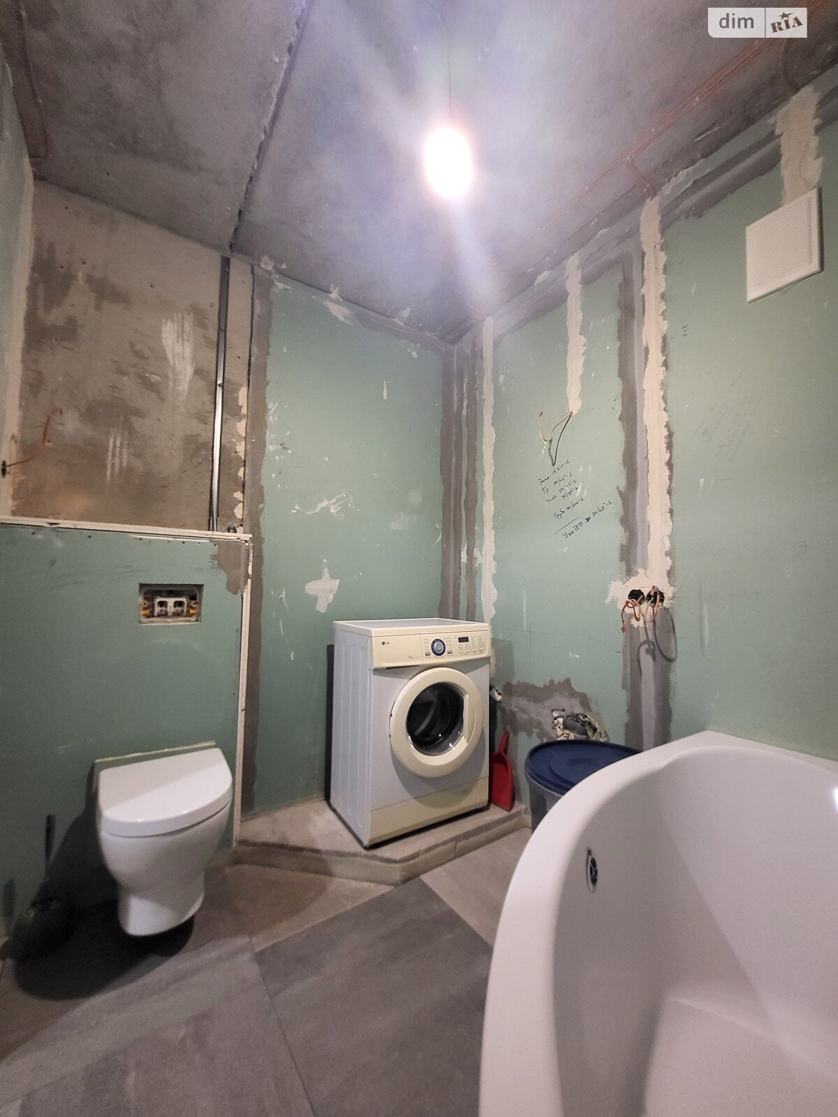 Продажа однокомнатной квартиры в Николаеве, на просп. Мира 4Б, район Новый Водопой фото 1 Продажа однокомнатной квартиры в Николаеве, на просп. Мира 4Б, район Новый Водопой фото 1