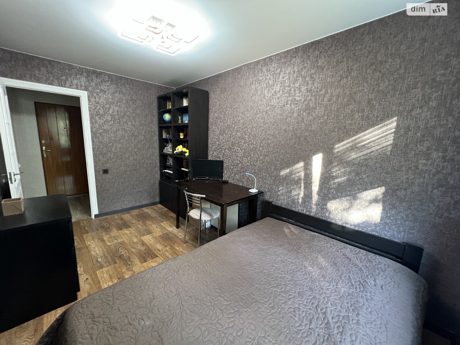 Продажа трехкомнатной квартиры в Николаеве, на просп. Мира 48, район Новый Водопой фото 1 Продажа трехкомнатной квартиры в Николаеве, на просп. Мира 48, район Новый Водопой фото 1