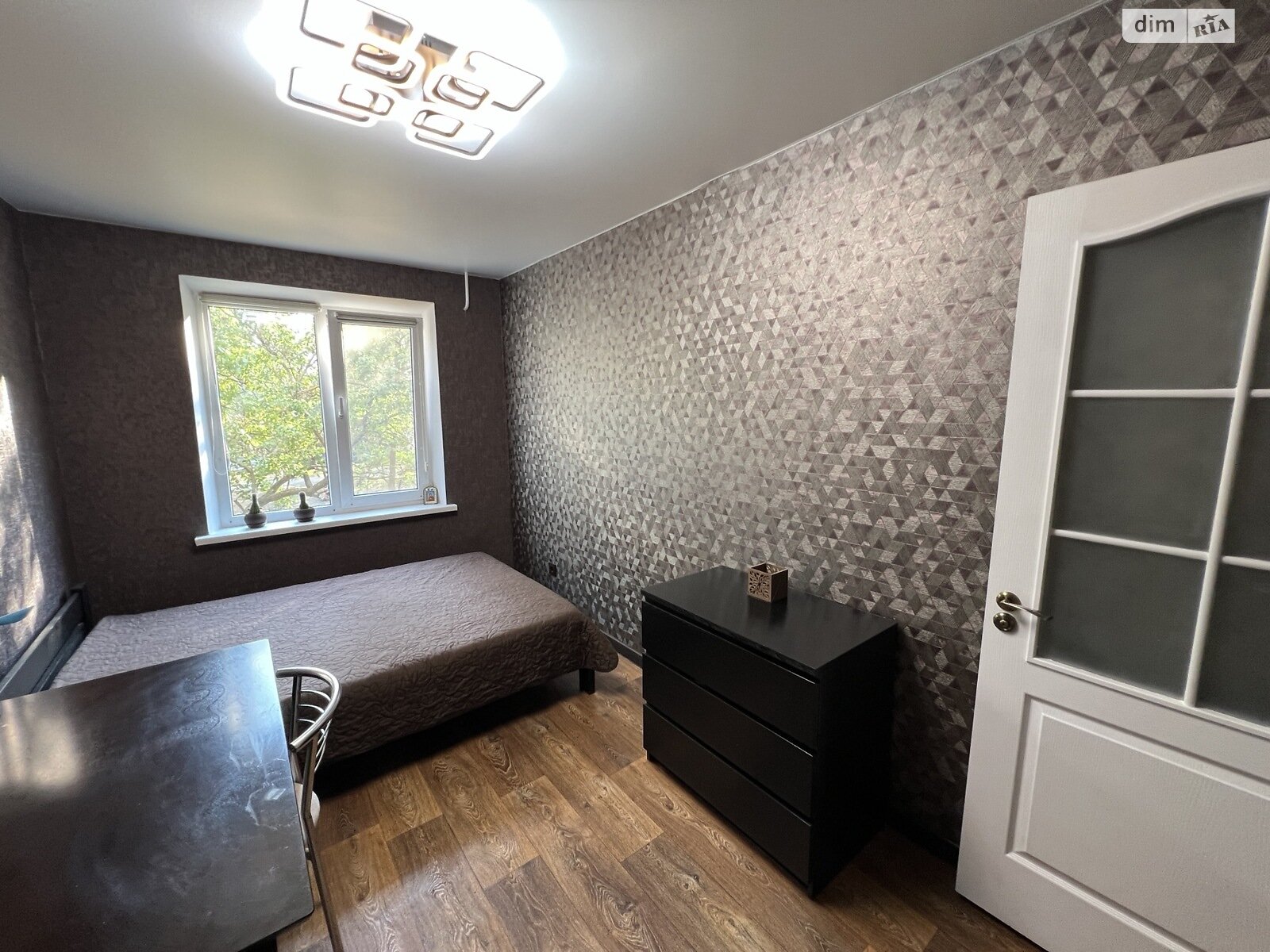 Продажа трехкомнатной квартиры в Николаеве, на просп. Мира 48, район Новый Водопой фото 1 Продажа трехкомнатной квартиры в Николаеве, на просп. Мира 48, район Новый Водопой фото 1