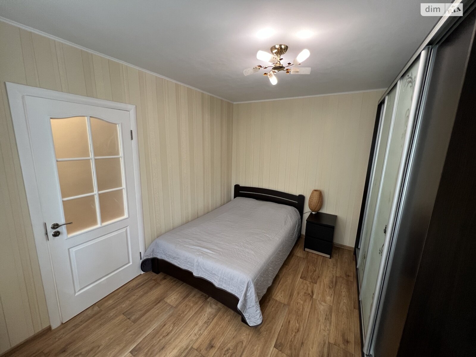 Продажа трехкомнатной квартиры в Николаеве, на просп. Мира 48, район Новый Водопой фото 1 Продажа трехкомнатной квартиры в Николаеве, на просп. Мира 48, район Новый Водопой фото 1