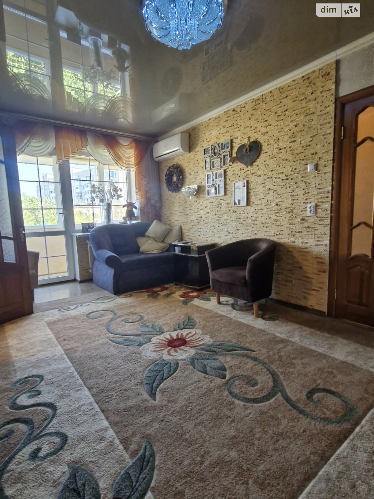 Продажа двухкомнатной квартиры в Николаеве, на просп. Мира, район Новый Водопой фото 1