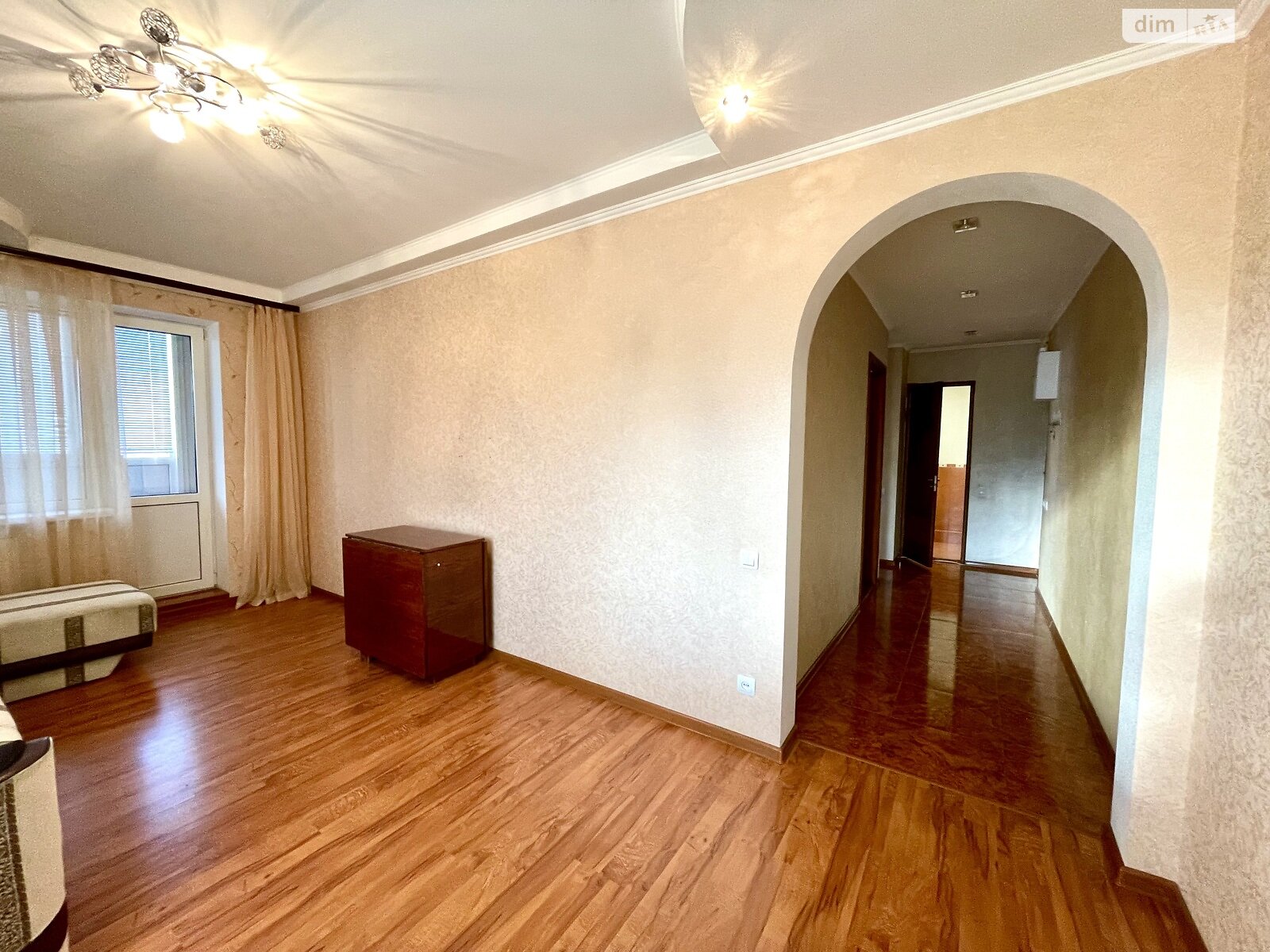 Продаж трикімнатної квартири в Миколаєві, на просп. Миру, район Новий Водопій фото 1