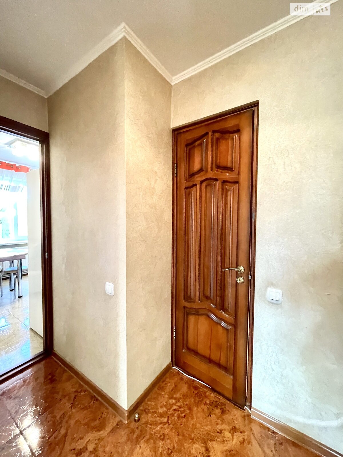 Продаж трикімнатної квартири в Миколаєві, на просп. Миру, район Новий Водопій фото 1