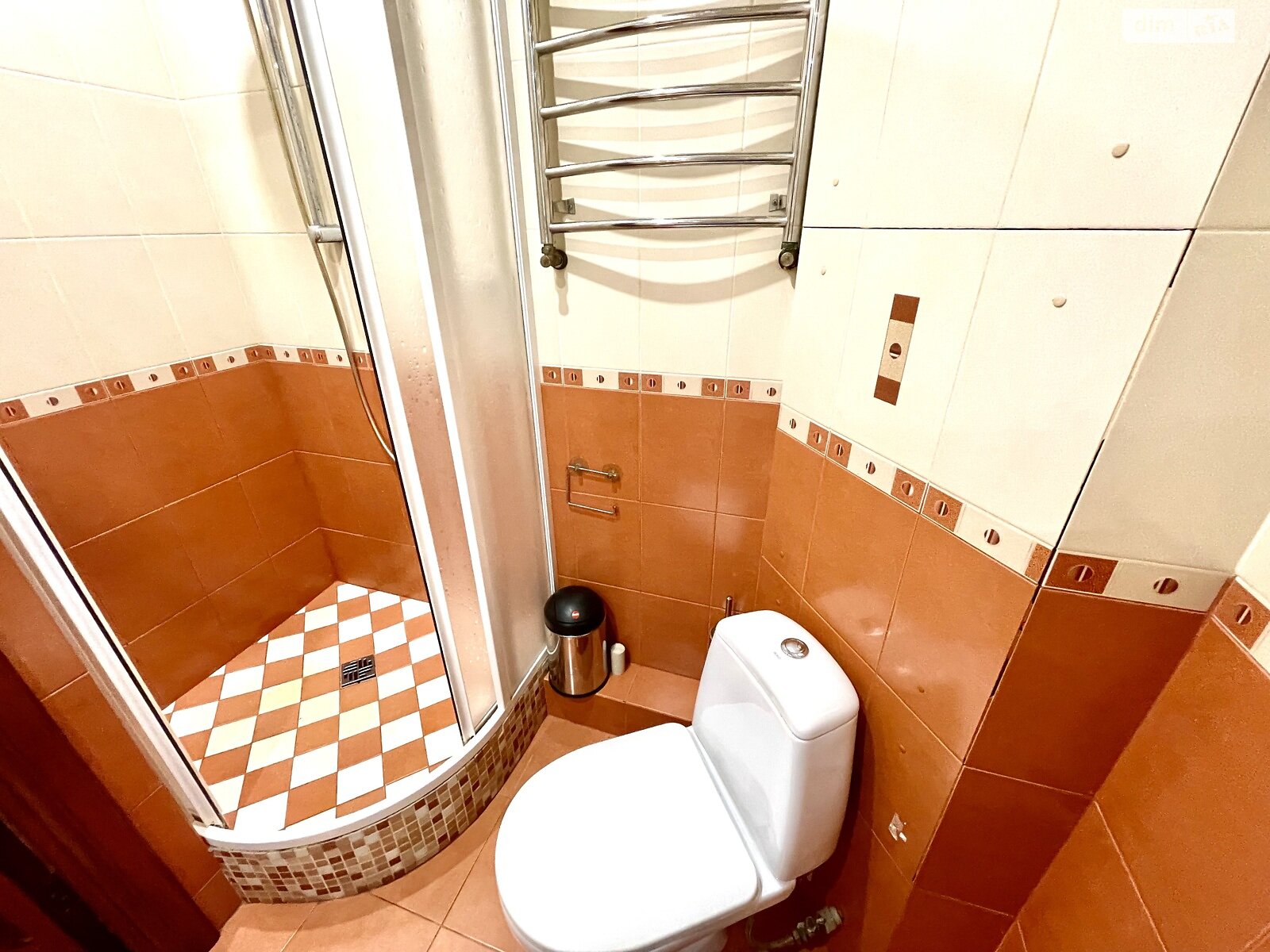 Продаж трикімнатної квартири в Миколаєві, на просп. Миру, район Новий Водопій фото 1