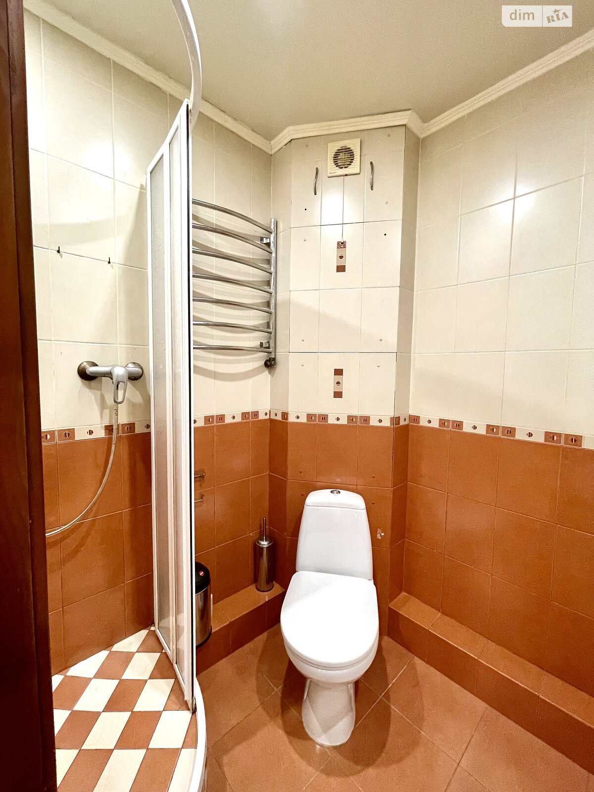 Продаж трикімнатної квартири в Миколаєві, на просп. Миру, район Новий Водопій фото 1