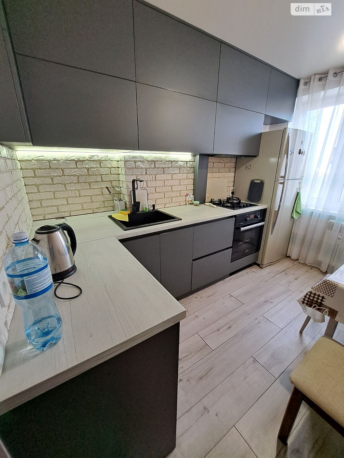 Продажа трехкомнатной квартиры в Николаеве, на 12 ул. Продольная, район Новый Водопой фото 1 Продажа трехкомнатной квартиры в Николаеве, на 12 ул. Продольная, район Новый Водопой фото 1
