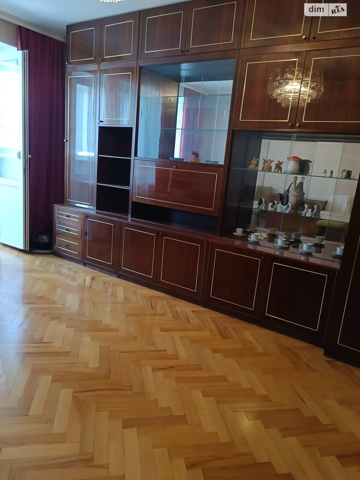 Продажа трехкомнатной квартиры в Николаеве, на 12 ул. Продольная, район Новый Водопой фото 1 Продажа трехкомнатной квартиры в Николаеве, на 12 ул. Продольная, район Новый Водопой фото 1