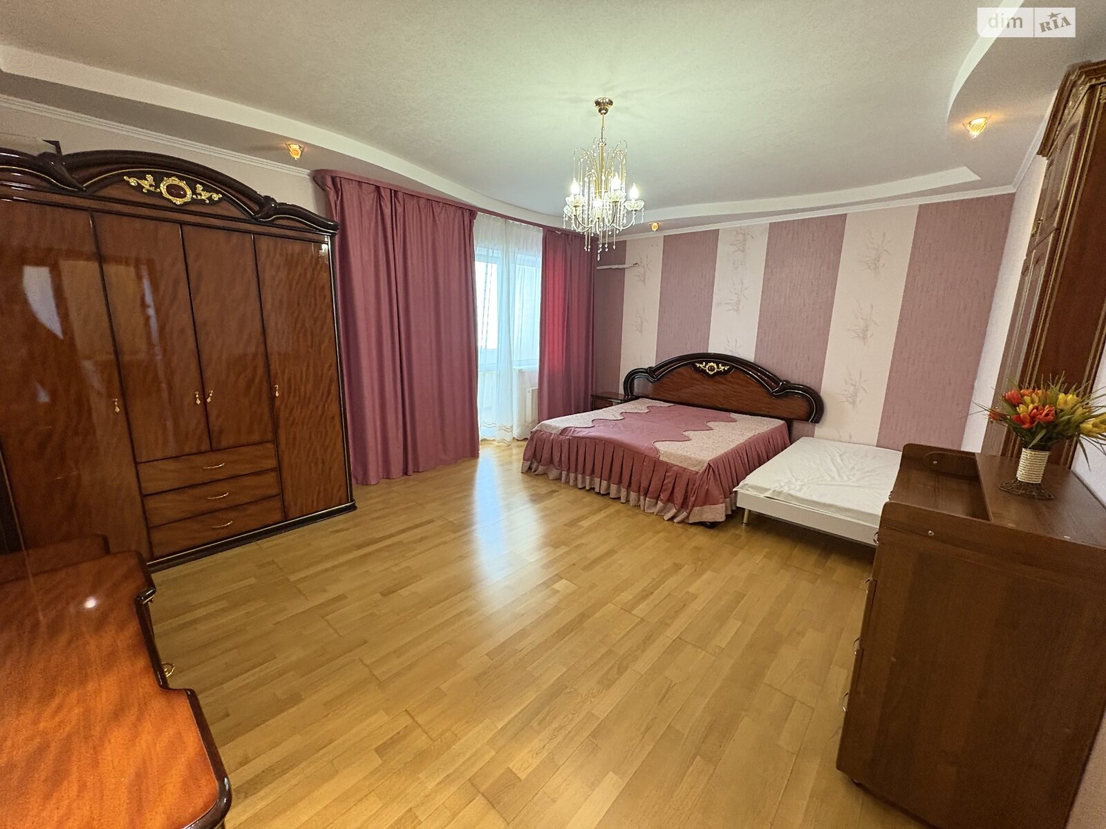 Продажа трехкомнатной квартиры в Николаеве, на 12 ул. Продольная 16, район Новый Водопой фото 1 Продажа трехкомнатной квартиры в Николаеве, на 12 ул. Продольная 16, район Новый Водопой фото 1