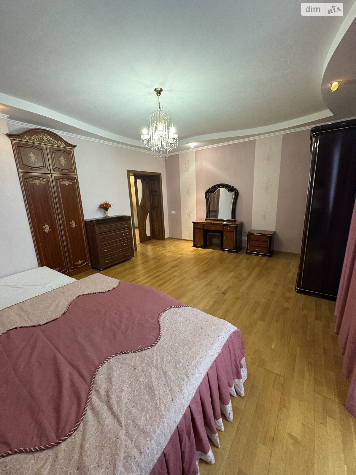 Продажа трехкомнатной квартиры в Николаеве, на 12 ул. Продольная 16, район Новый Водопой фото 1 Продажа трехкомнатной квартиры в Николаеве, на 12 ул. Продольная 16, район Новый Водопой фото 1