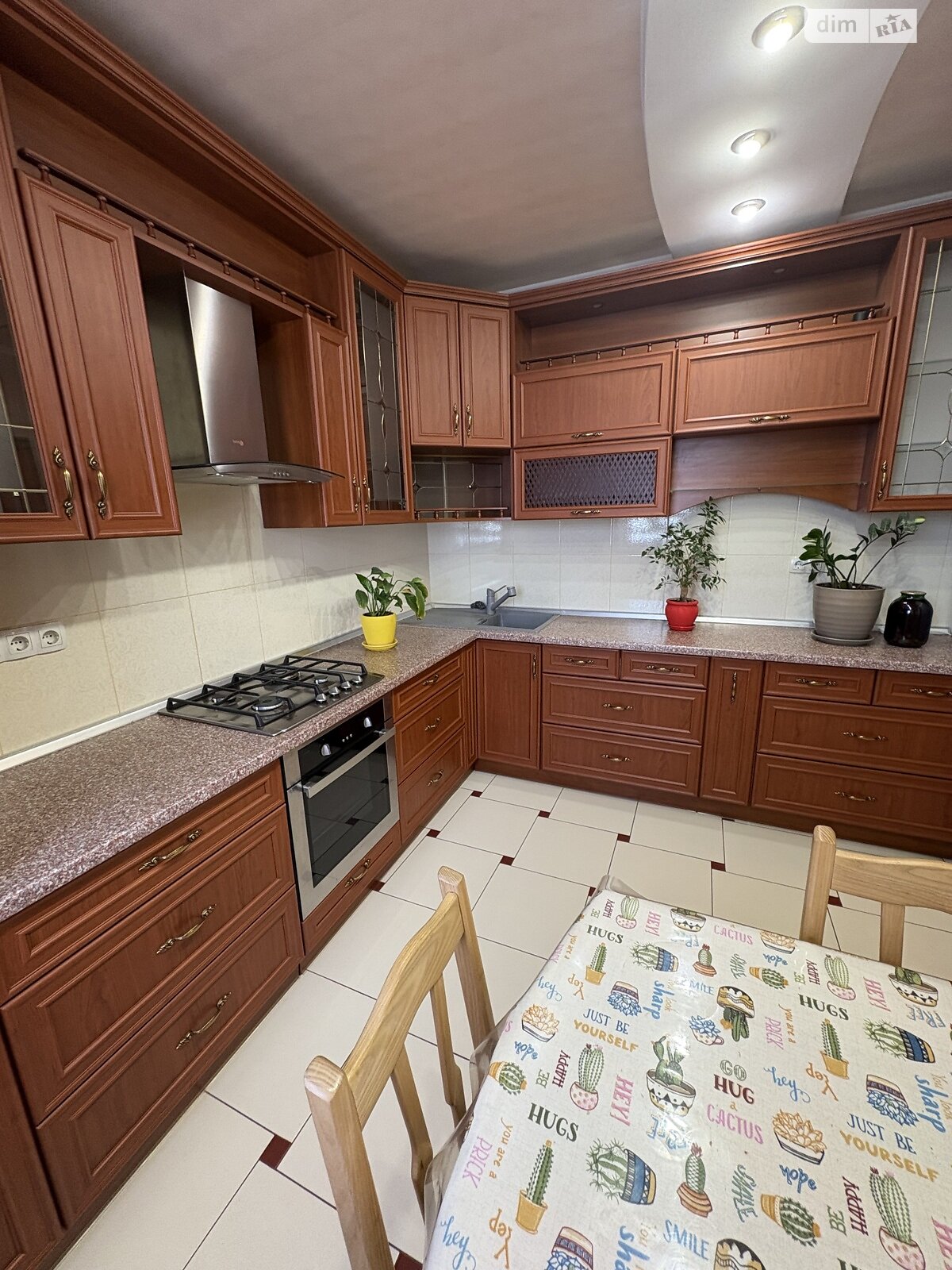 Продажа трехкомнатной квартиры в Николаеве, на 12 ул. Продольная 16, район Новый Водопой фото 1 Продажа трехкомнатной квартиры в Николаеве, на 12 ул. Продольная 16, район Новый Водопой фото 1