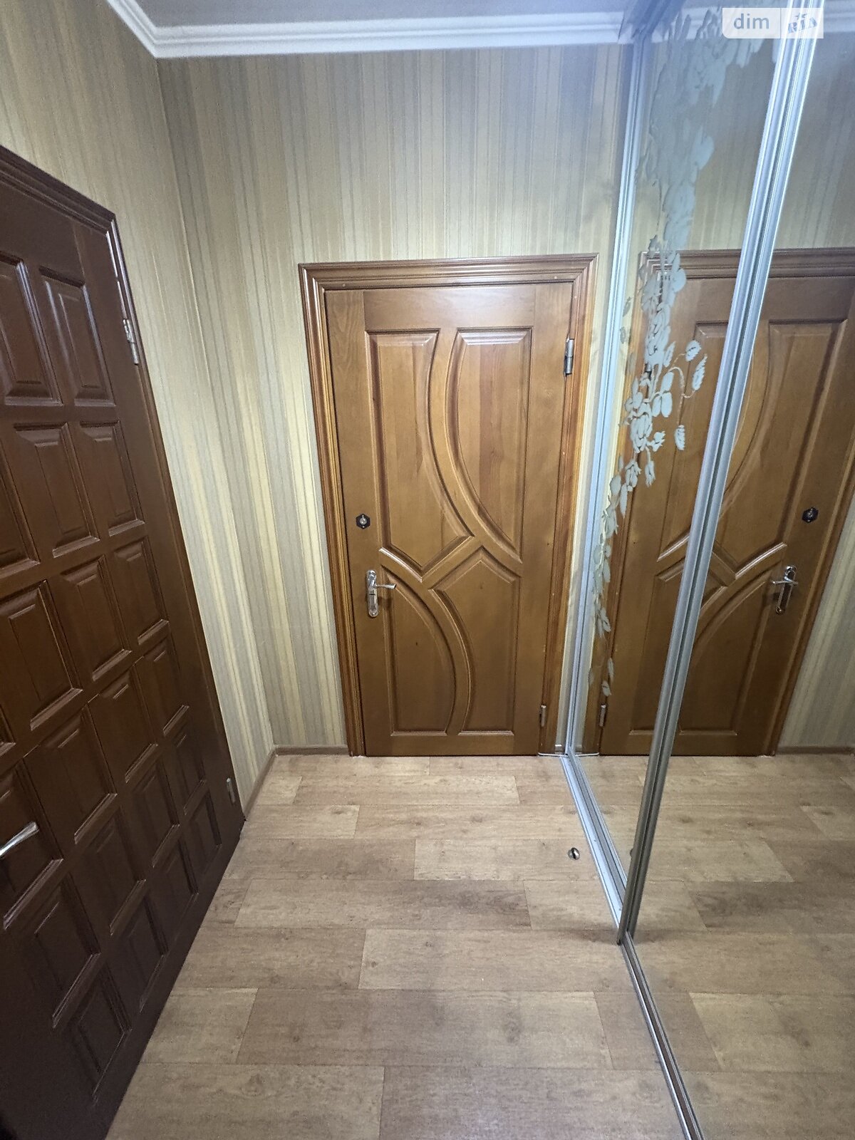 Продажа трехкомнатной квартиры в Николаеве, на 12 ул. Продольная 16, район Новый Водопой фото 1 Продажа трехкомнатной квартиры в Николаеве, на 12 ул. Продольная 16, район Новый Водопой фото 1