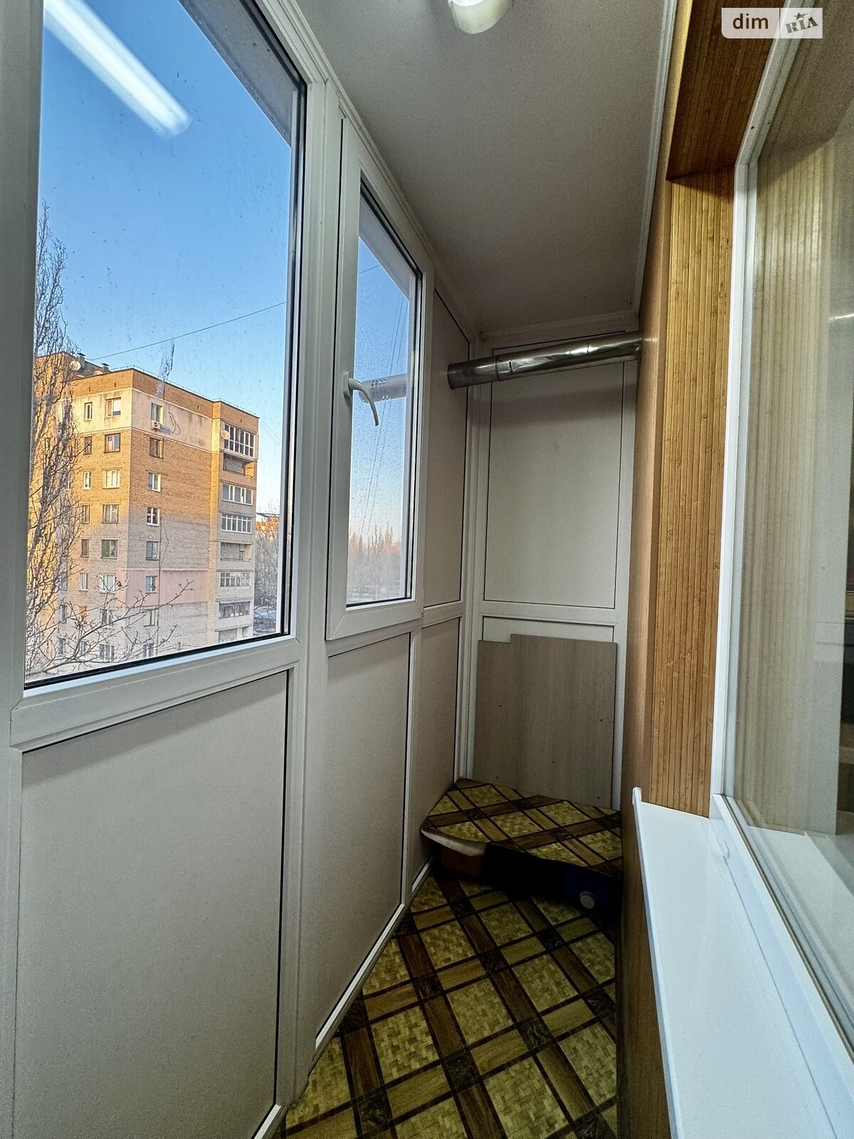 Продаж чотирикімнатної квартири в Миколаєві, на вул. Космонавтів 74, район Площа Перемоги фото 1