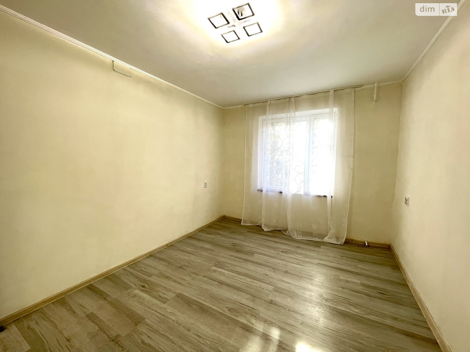 Продажа трехкомнатной квартиры в Николаеве, на просп. Мира, район Площадь Победы фото 1