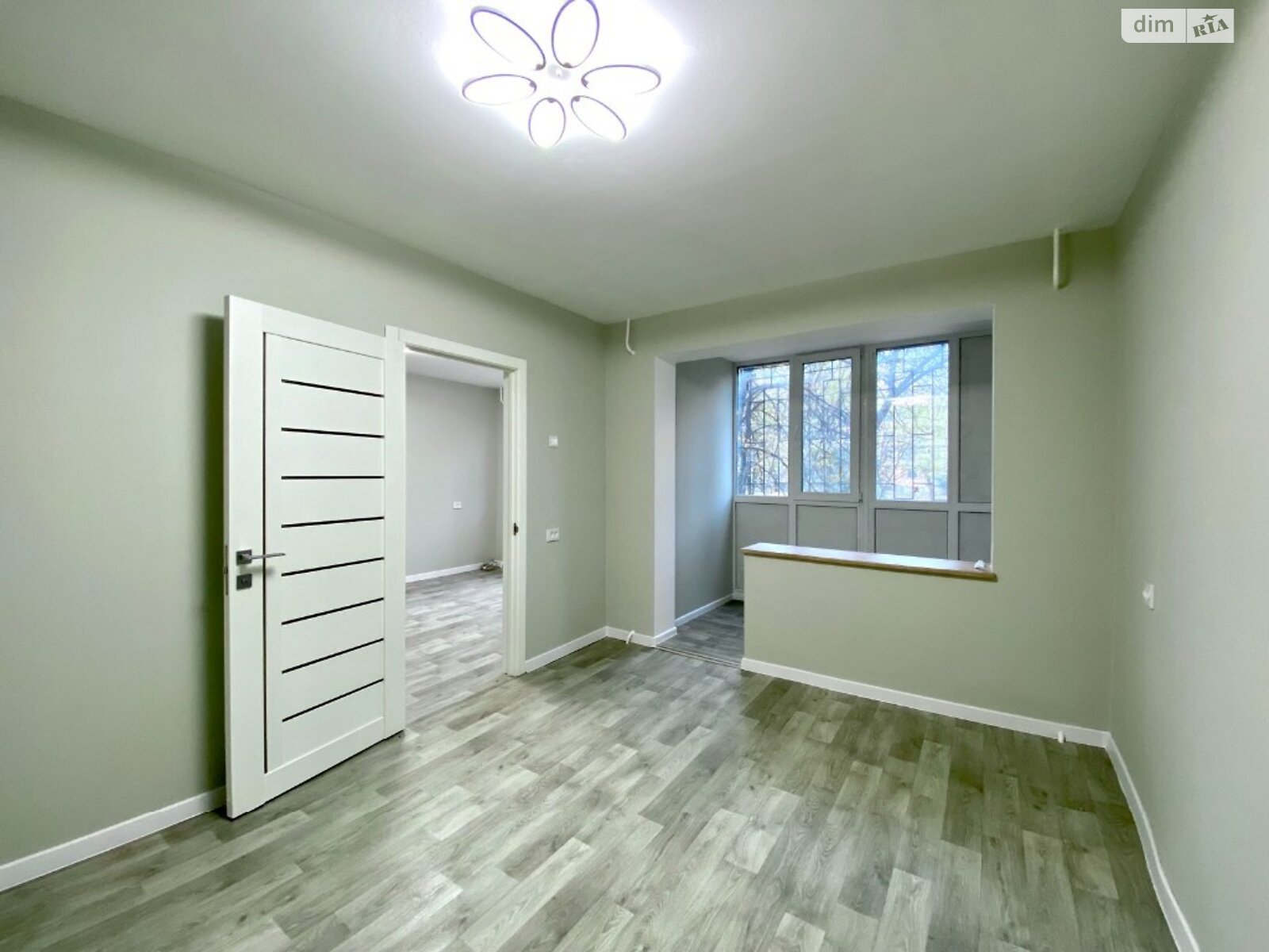 Продажа трехкомнатной квартиры в Николаеве, на ул. Космонавтов, фото 1 Продажа трехкомнатной квартиры в Николаеве, на ул. Космонавтов, фото 1