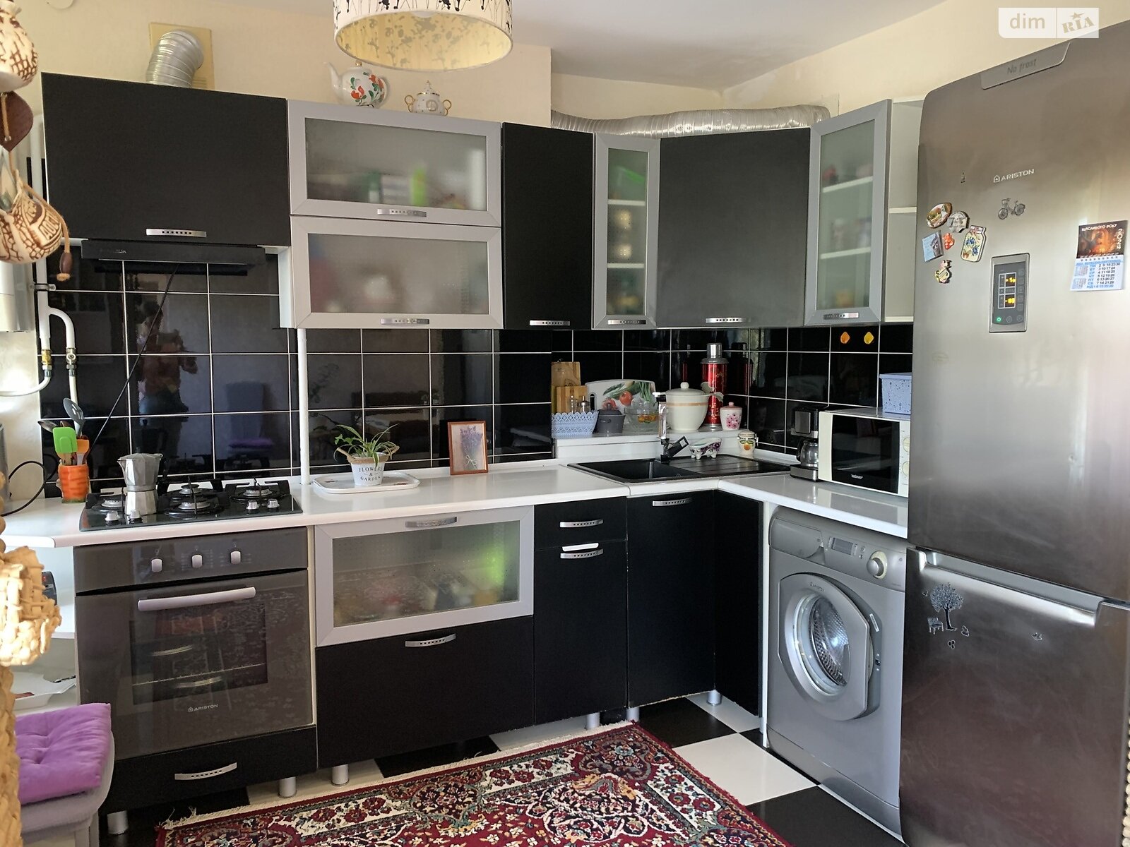 Продаж трикімнатної квартири в Миколаєві, на вул. Космонавтів, фото 1 Продаж трикімнатної квартири в Миколаєві, на вул. Космонавтів, фото 1