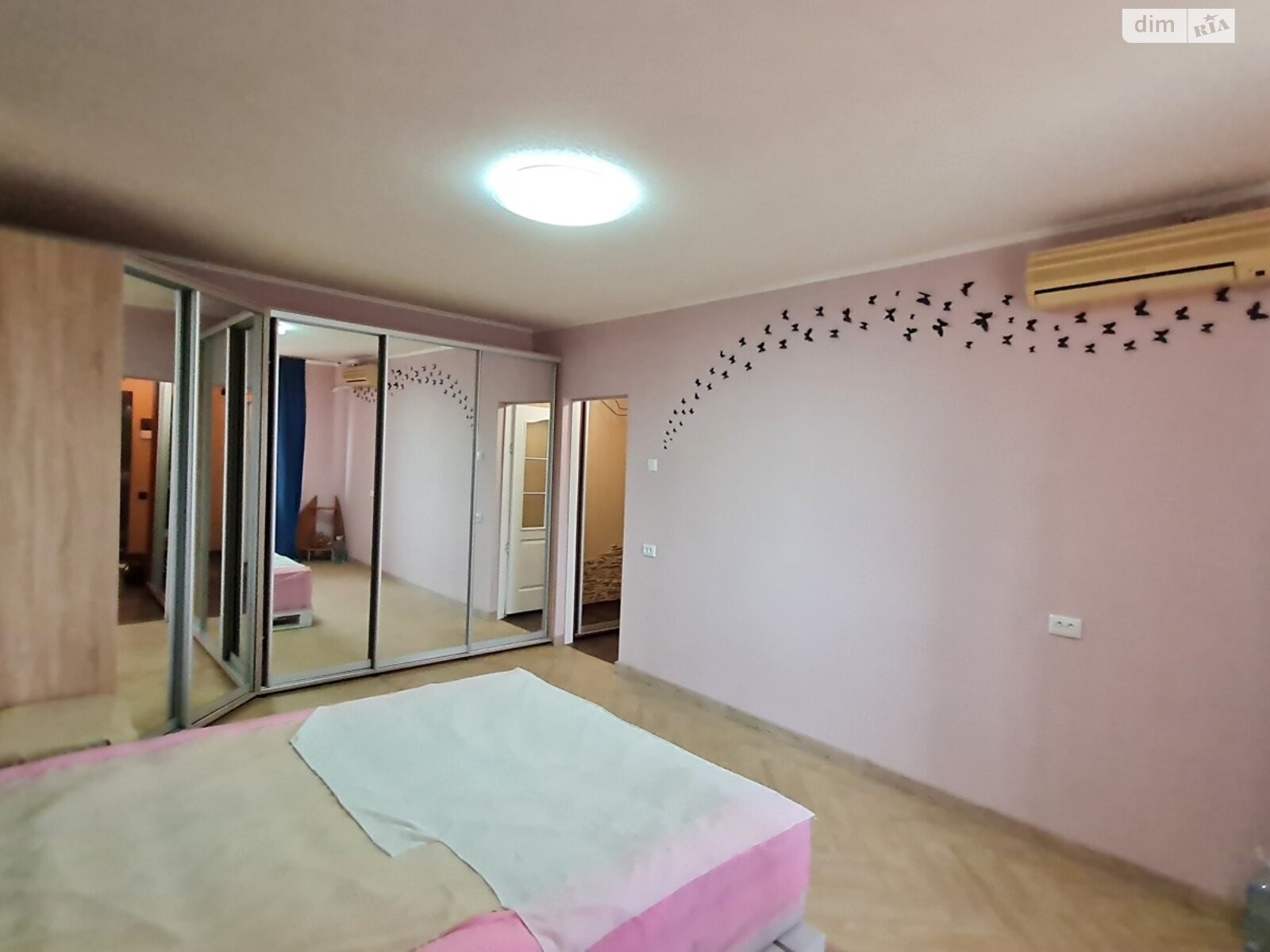 Продажа двухкомнатной квартиры в Николаеве, на ул. Садовая (Центр), фото 1 Продажа двухкомнатной квартиры в Николаеве, на ул. Садовая (Центр), фото 1