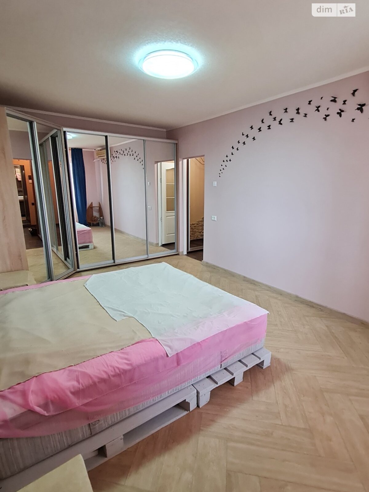 Продажа двухкомнатной квартиры в Николаеве, на ул. Садовая (Центр), фото 1 Продажа двухкомнатной квартиры в Николаеве, на ул. Садовая (Центр), фото 1