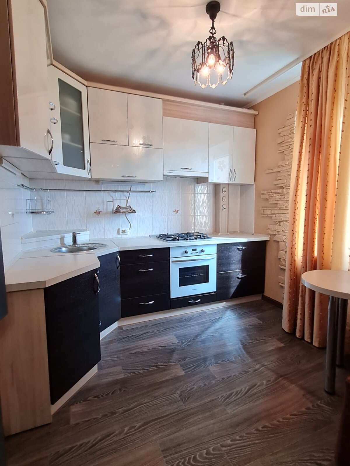 Продажа двухкомнатной квартиры в Николаеве, на ул. Садовая (Центр), фото 1