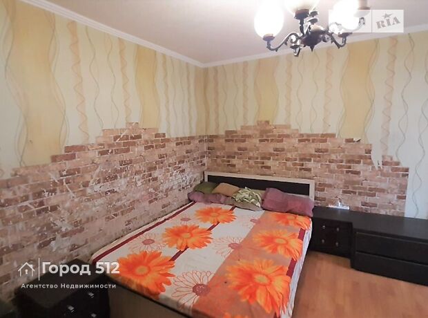 Продаж трикімнатної квартири в Миколаєві, на вул. Силікатна, район Матвіївка фото 1